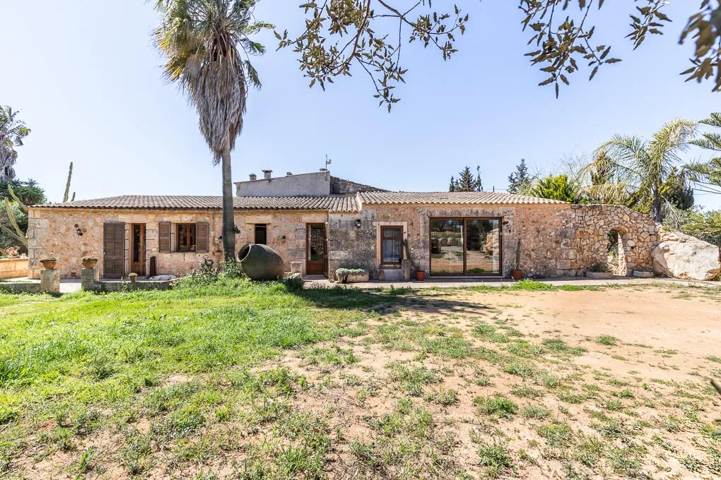 Finca amb projecte d'agroturisme-2