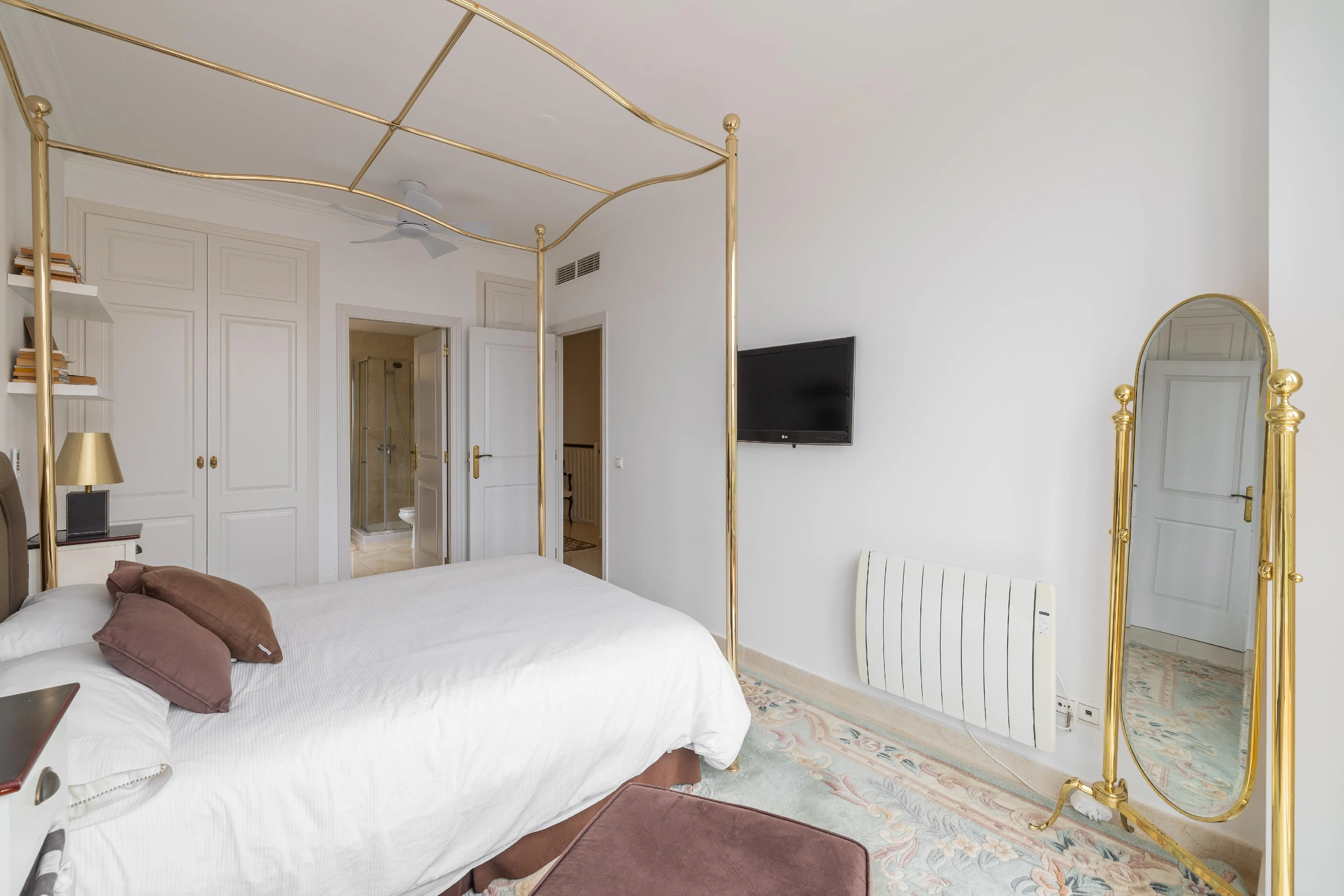 Pareado mediterráneo con piscina en Puig de Ros-13