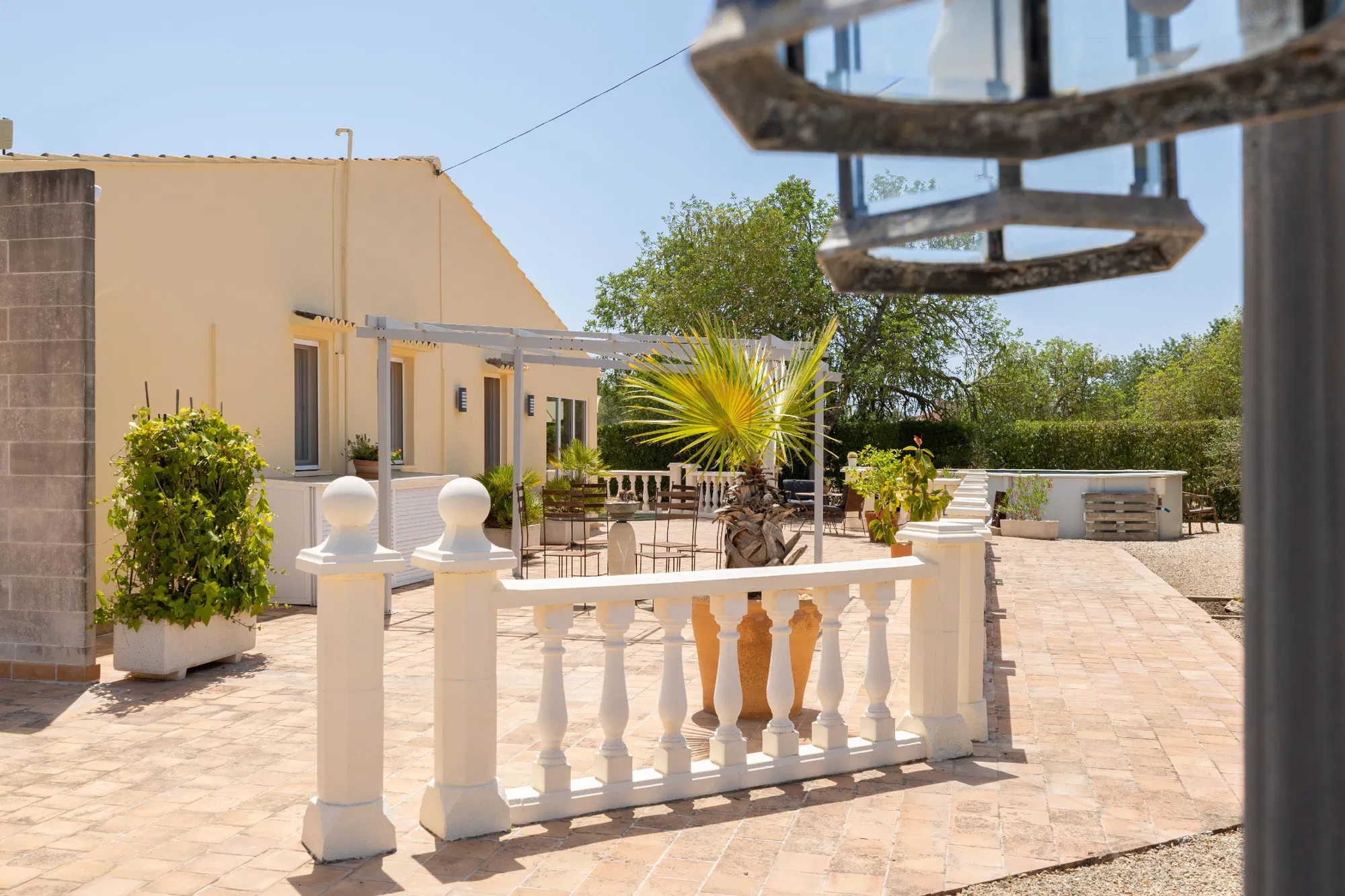 Una casa de pagès renovada amb vistes impressionants-2