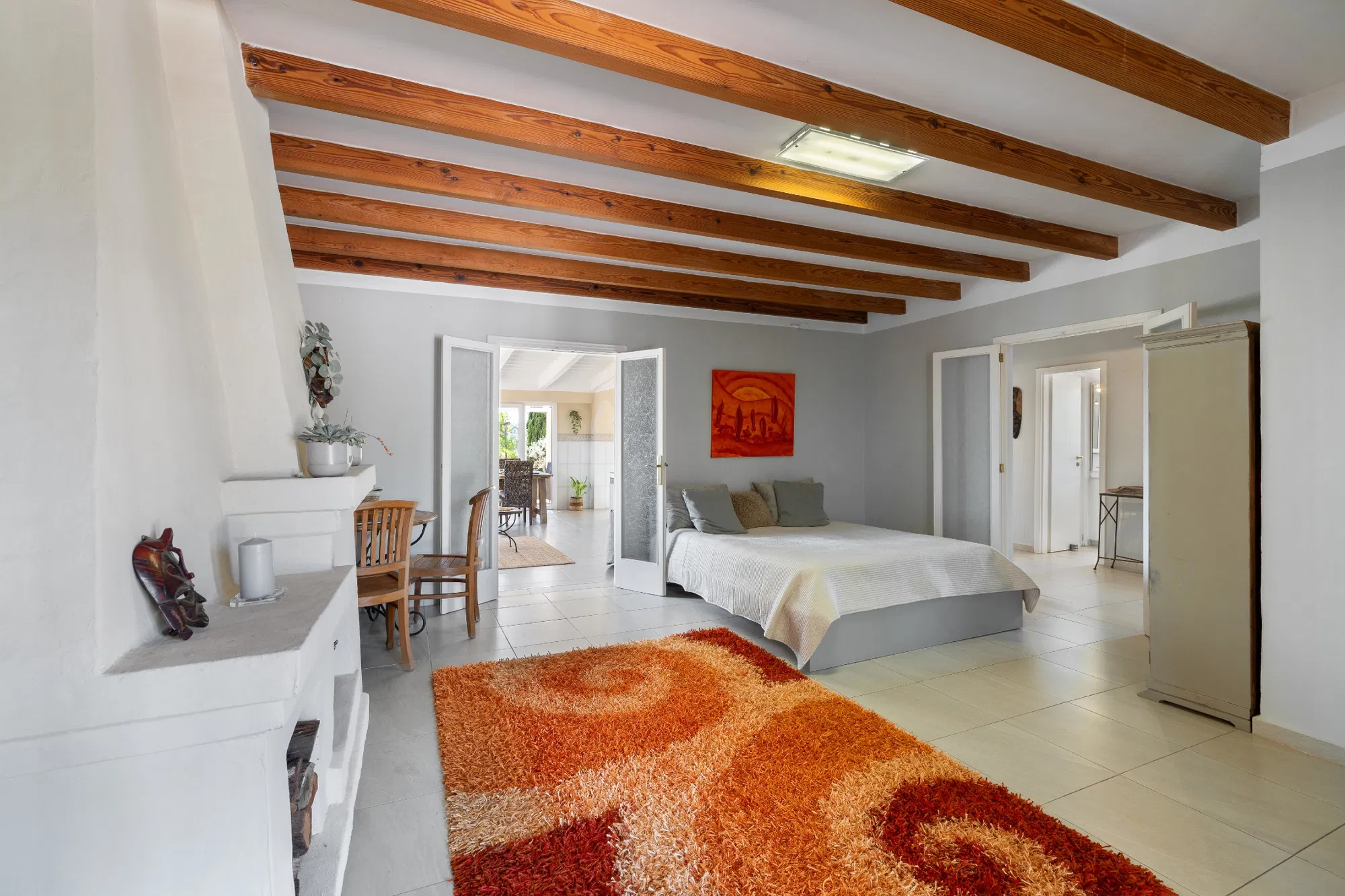 Una casa de pagès renovada amb vistes impressionants-7