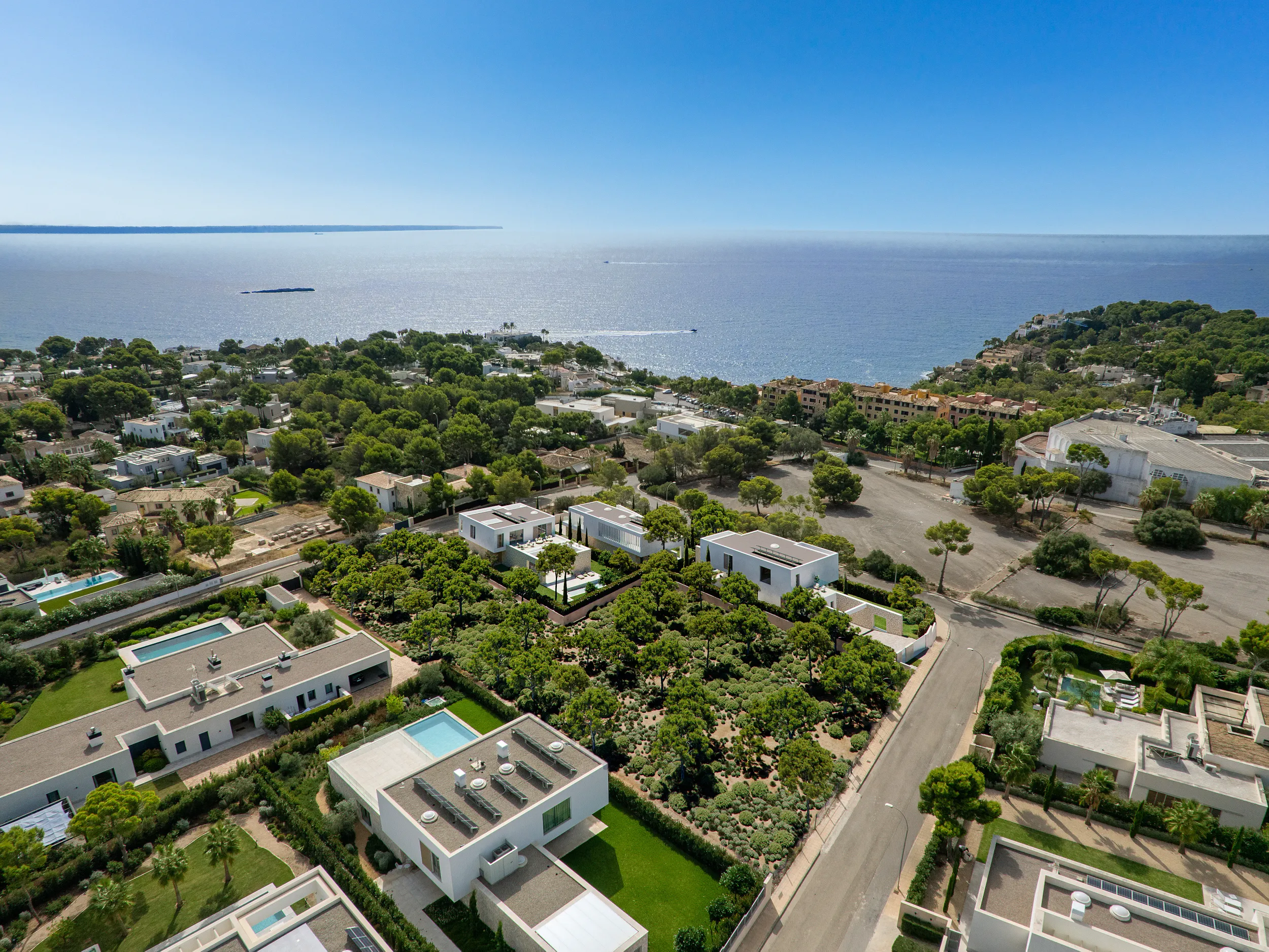 Moderne Neubauvilla mit privatem Pool und traumhaftem Meerblick-4