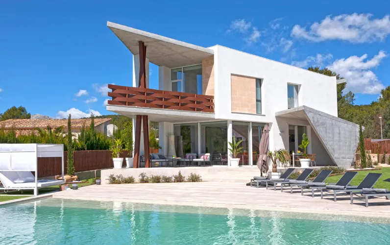 Współczesna willa o nienagannym designie i luksusowym komforcie w Crestatx