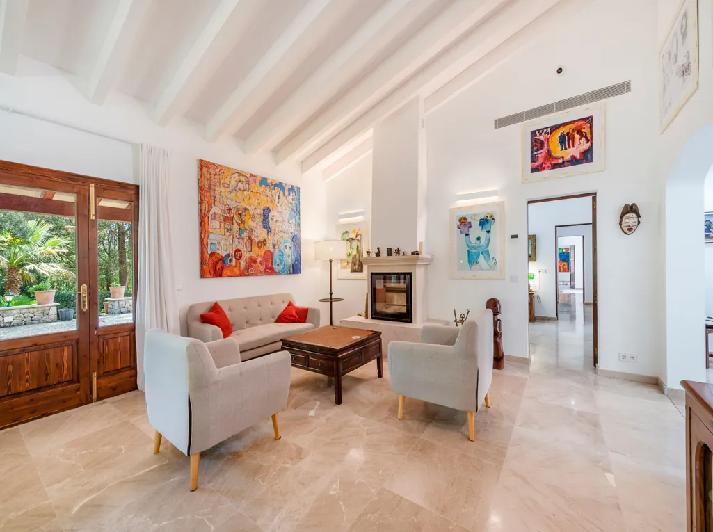 Очаровательный, очень уединенный дом недалеко от Полленсы-6