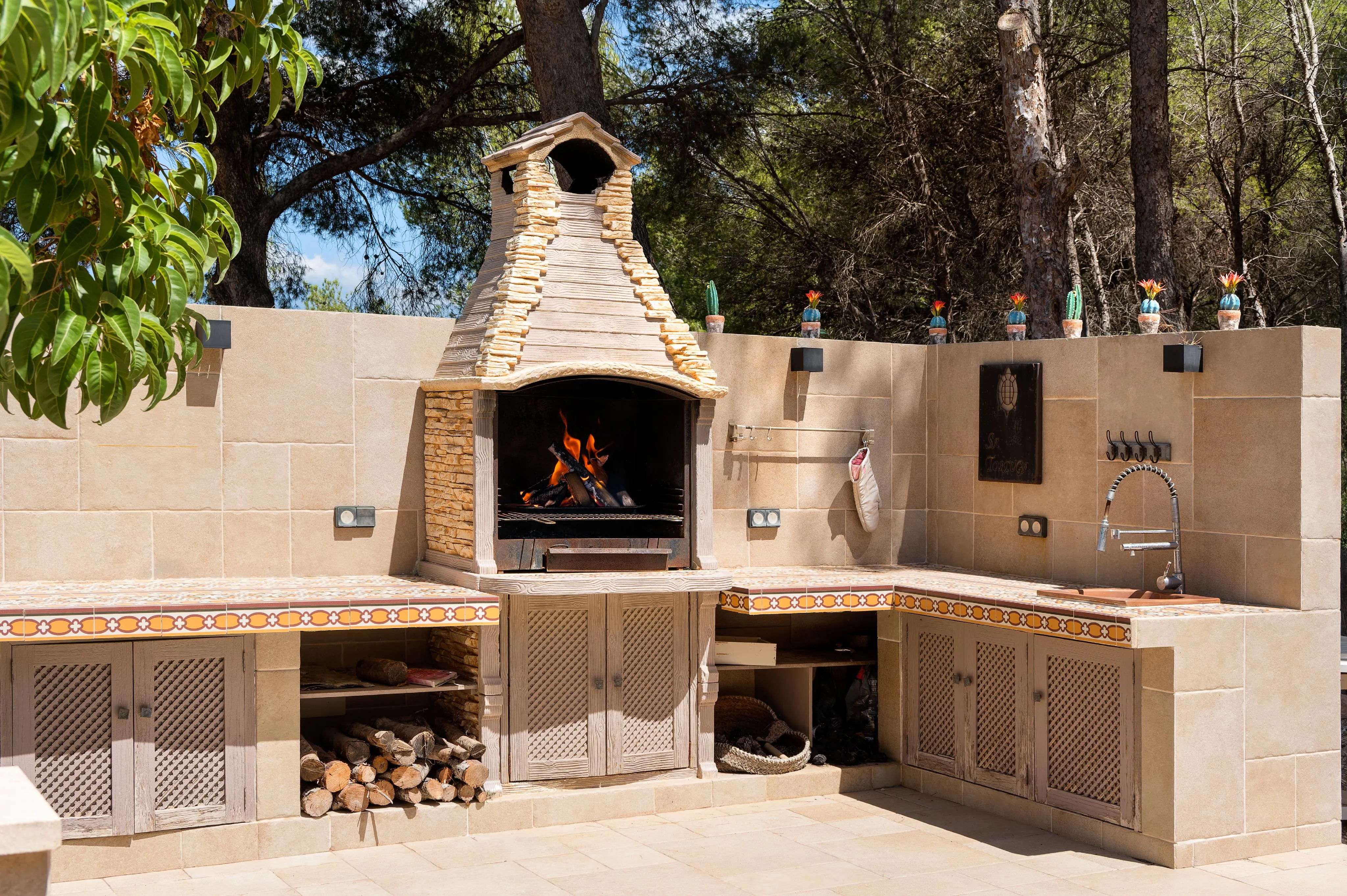 Amazing finca in Calvià with spectacular panoramic views-8