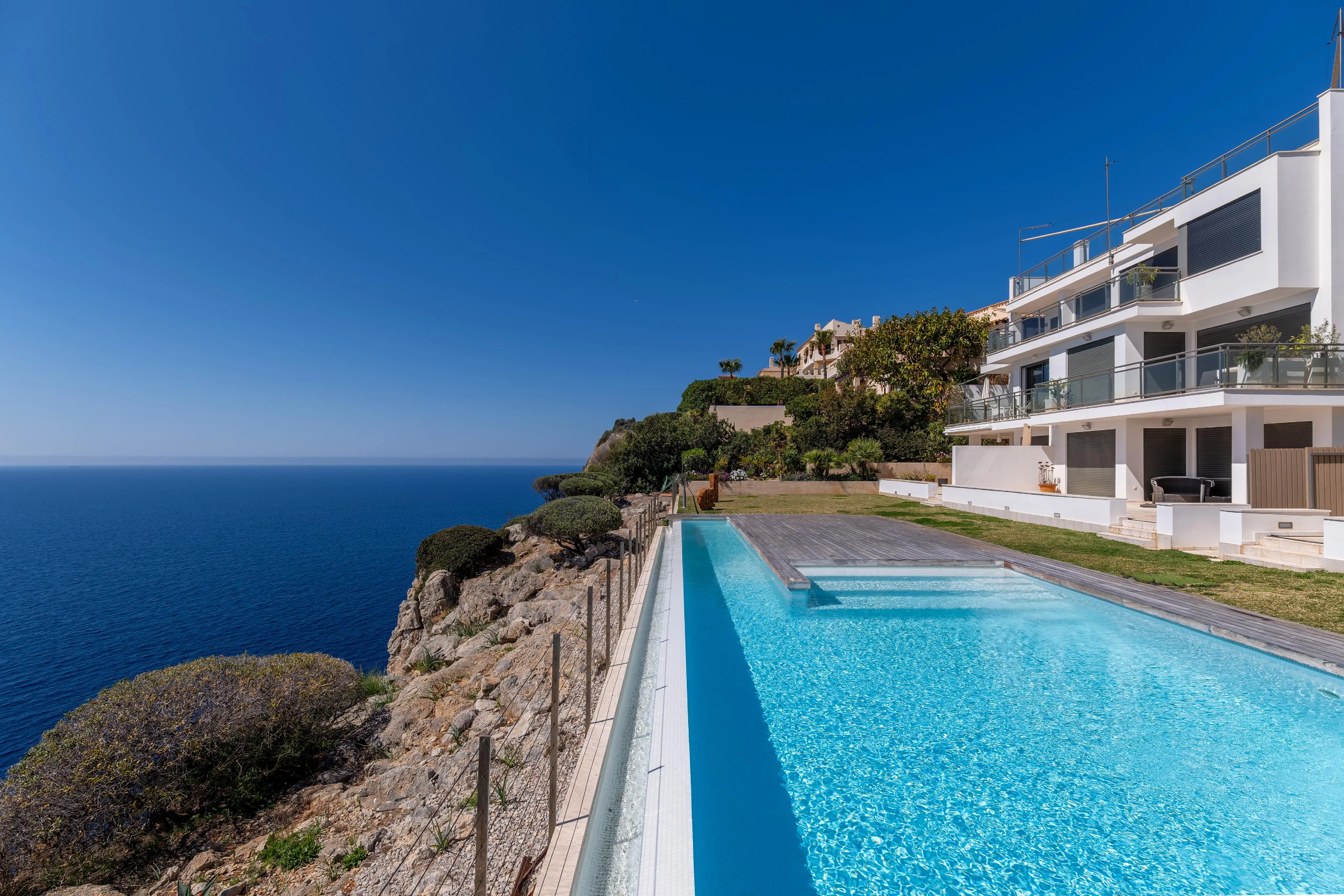 Apartament en exclusiva urbanització amb vista al mar-16