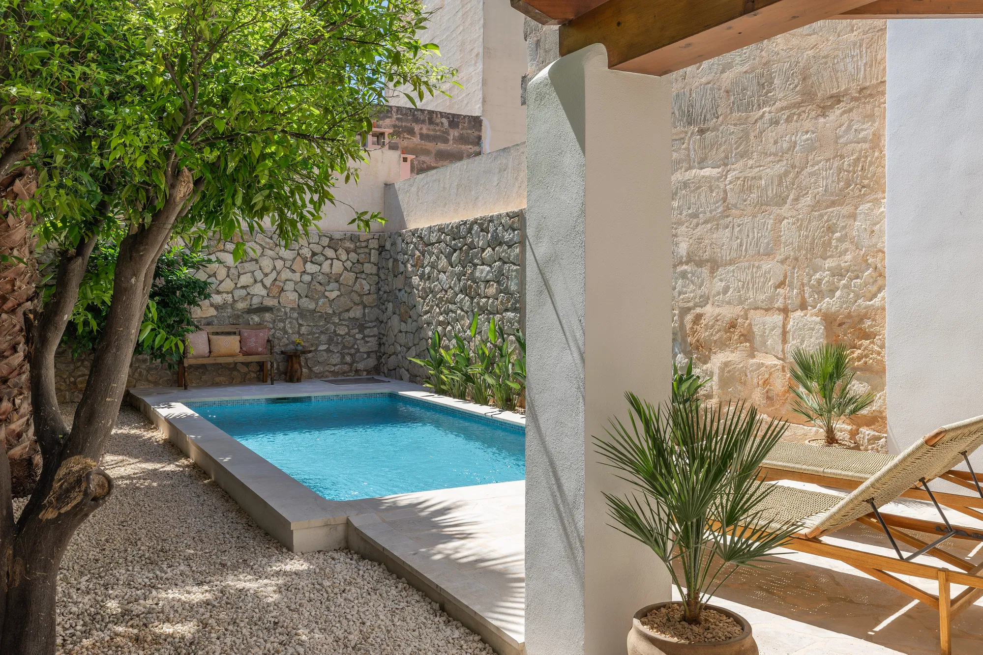 Elegante casa de pueblo con piscina privada en el corazón de Petra-1