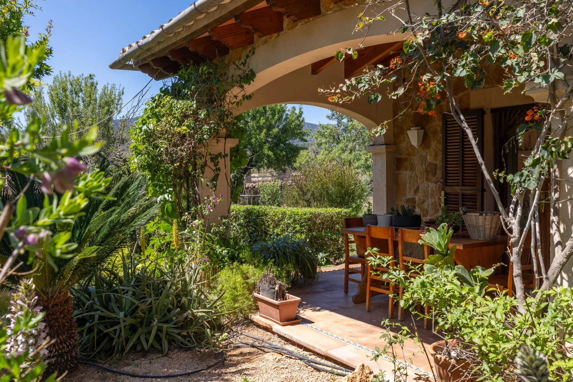Rustikale Finca mit viel Gestaltungspotenzial in Toplage von Santa Maria-17