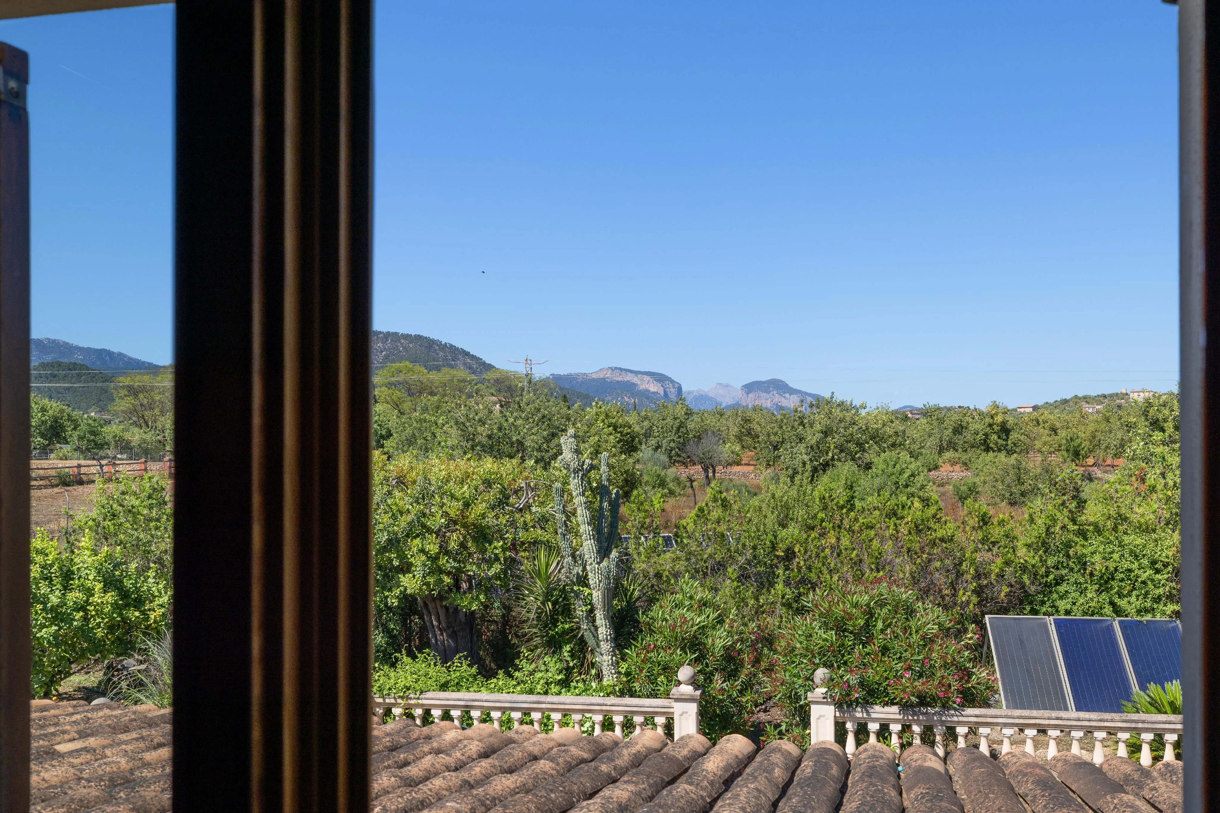 Rustiek te renoveren huis met groot potentieel in Santa Maria-13