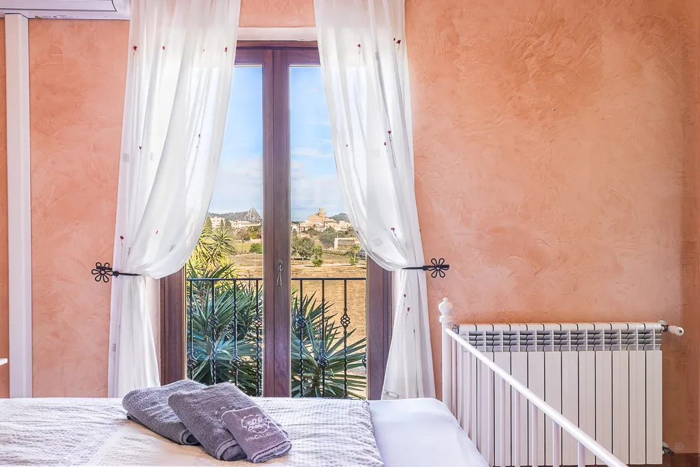 Impresionante casa de campo con Licencia ETV-18