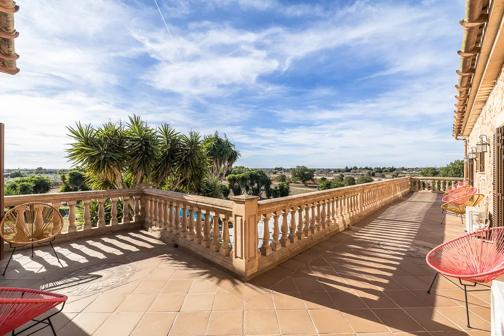 Impressive country house with ETV License-16