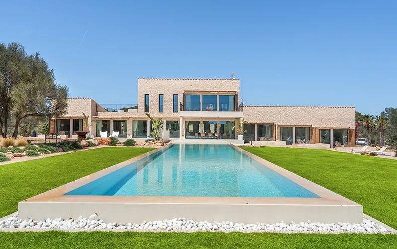 Finca innovadora de nueva construcción en una zona tranquila