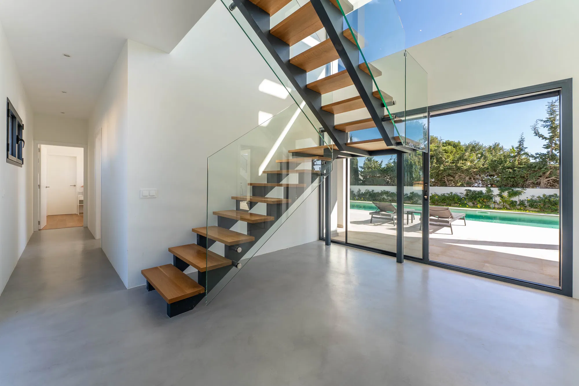 Exclusieve villa met adembenemend uitzicht op zee in Cala Llombards-5