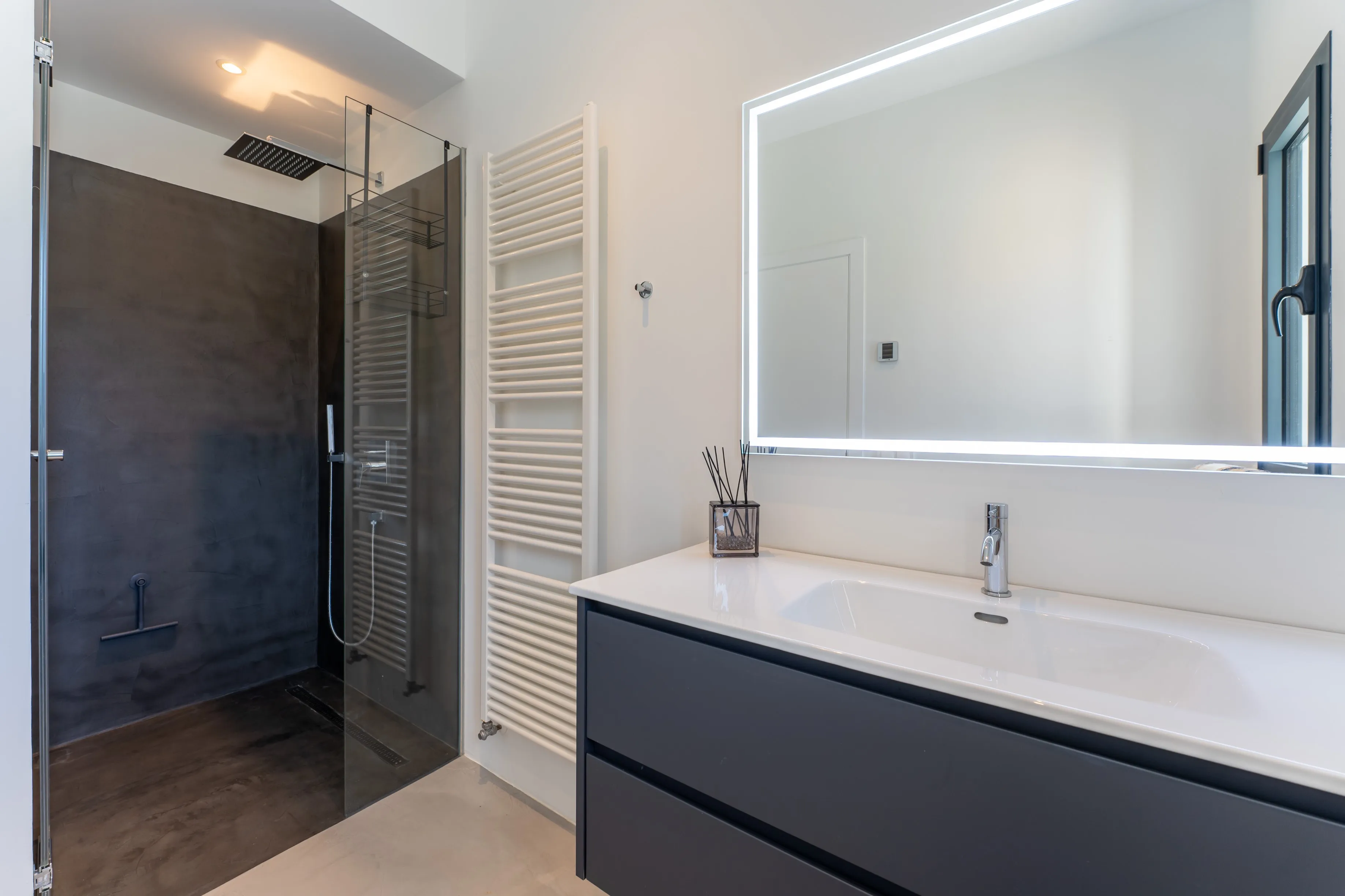 Eksklusiv villa med betagende havudsigt i Cala Llombards-10