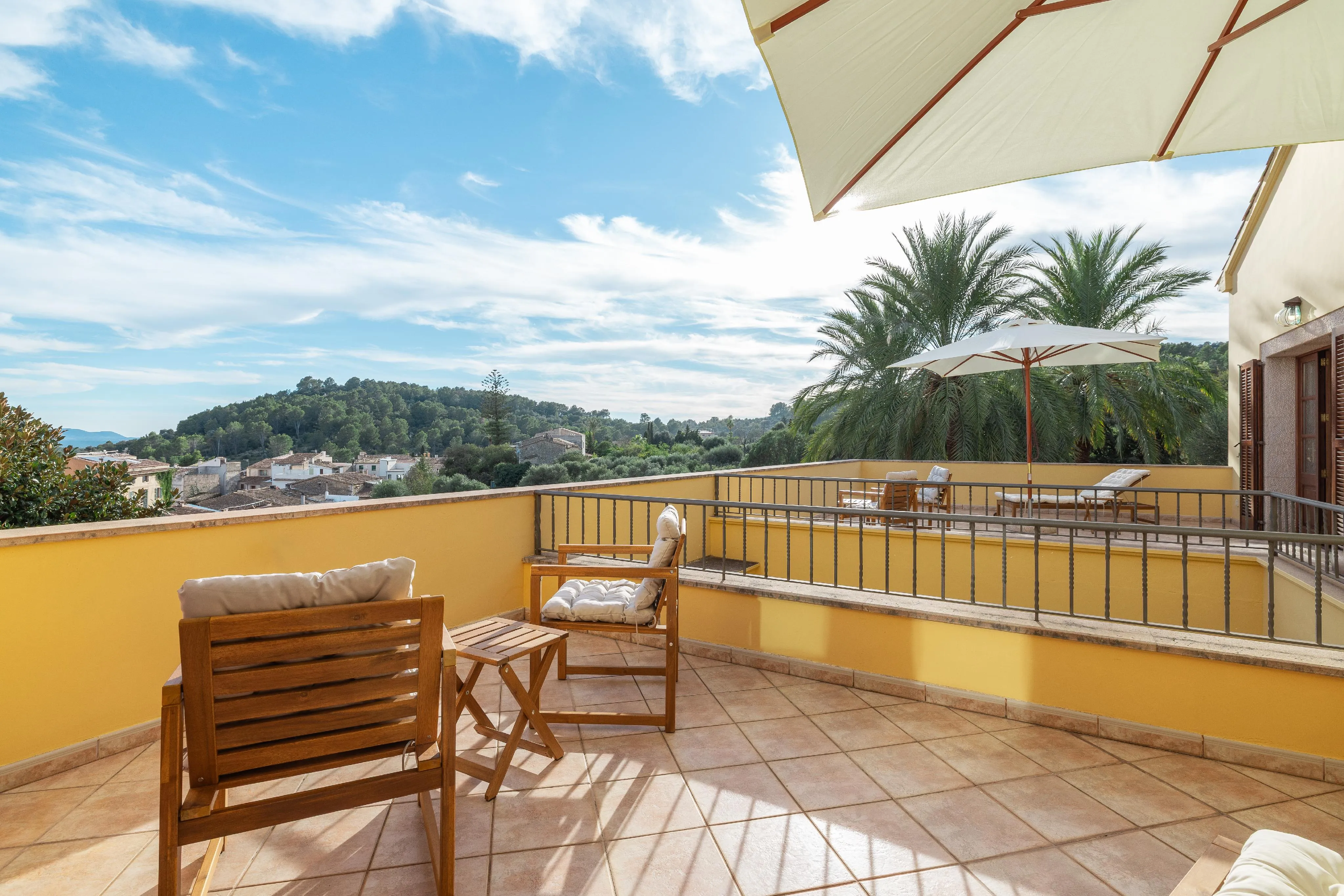 Charmante villa met verreikend uitzicht en vakantieverhuur licentie in Selva-13