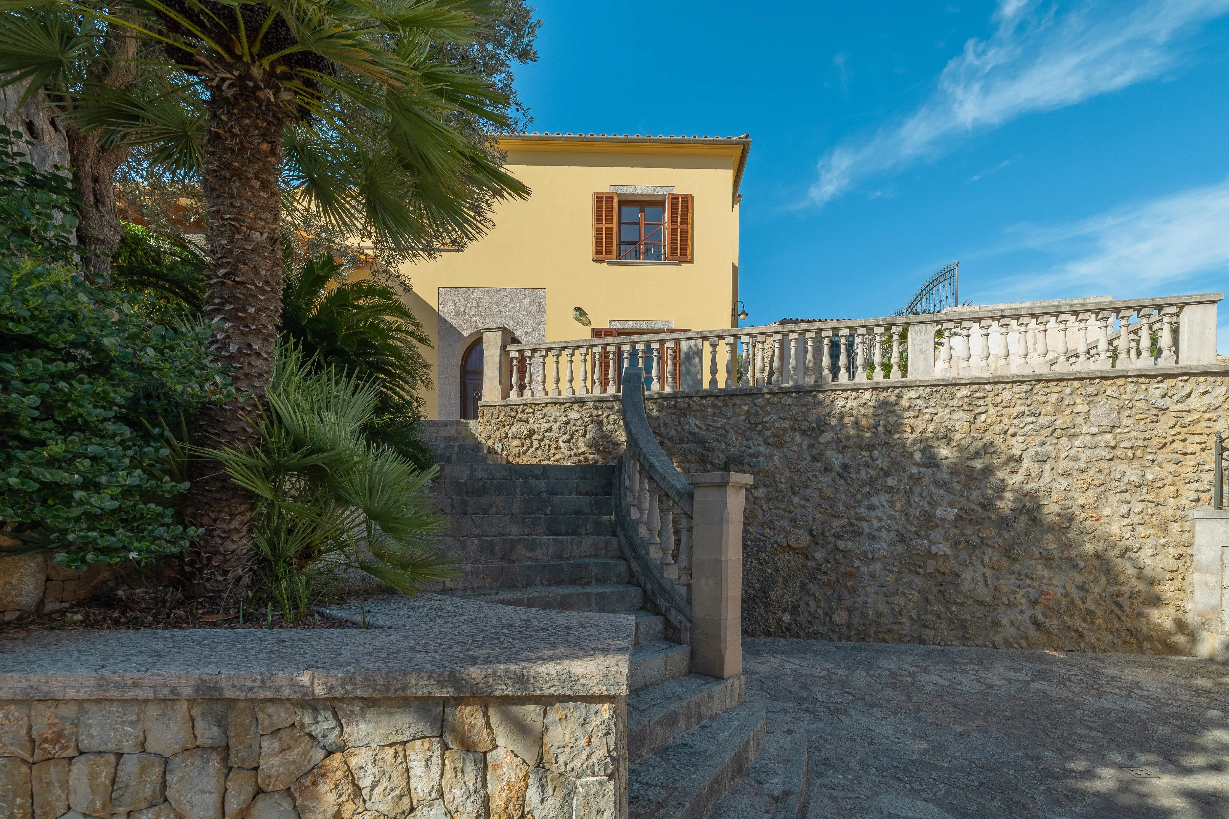 Charmante villa met verreikend uitzicht en vakantieverhuur licentie in Selva-19