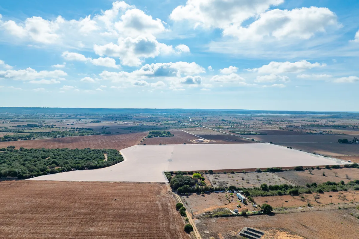 Byggnadstomt med godkänt projekt inte långt från Es Trenc-4