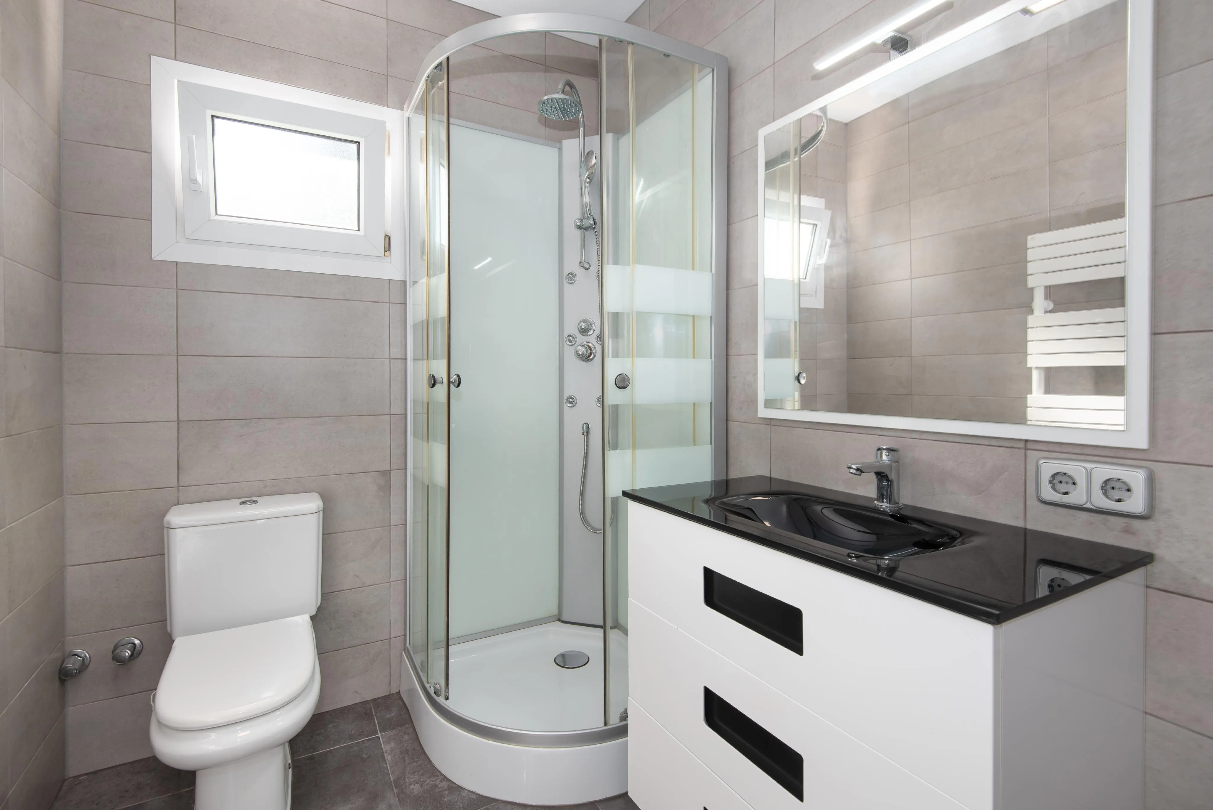 Jouw privéparadijs: Charmante bungalow met wellnessoase-10