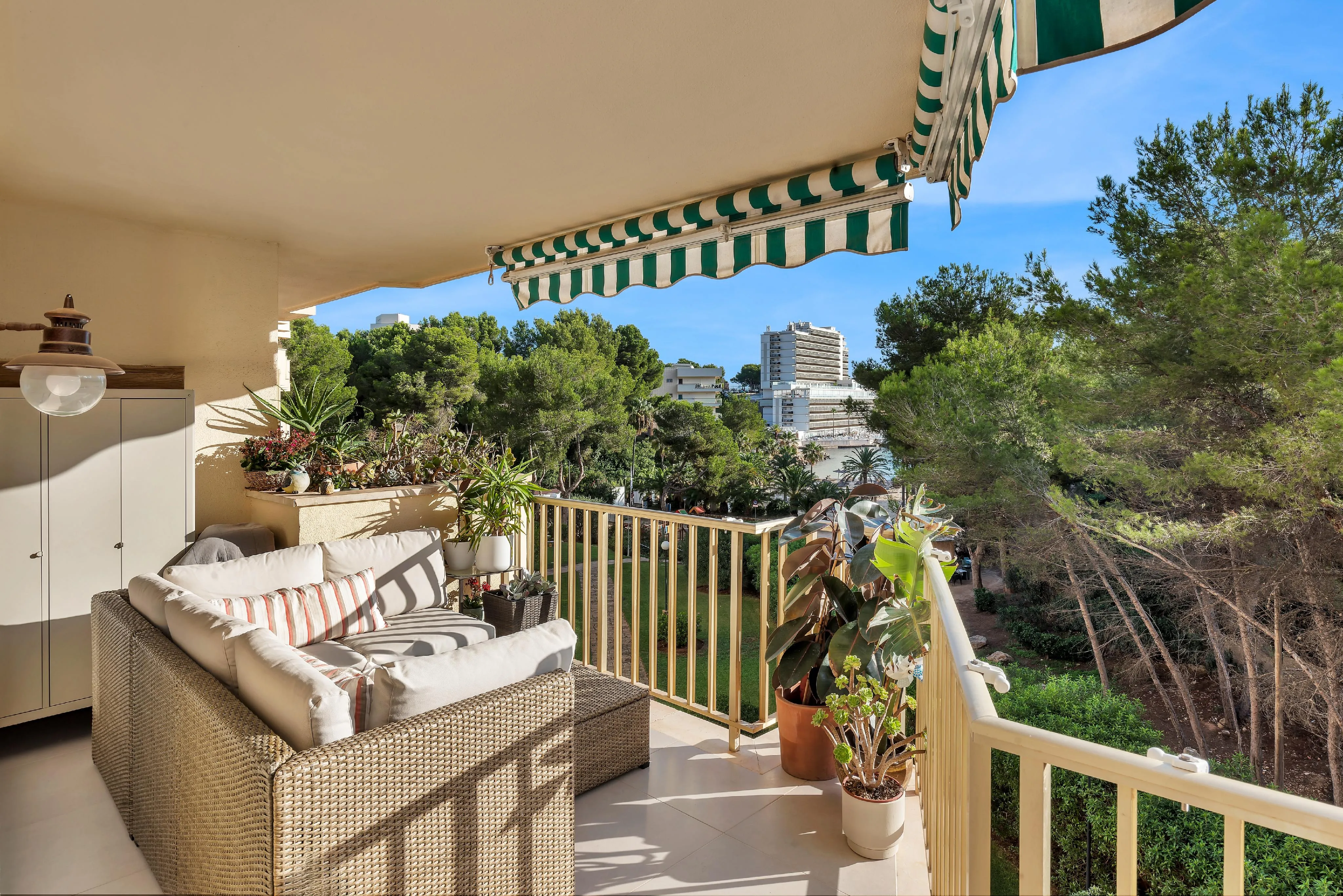 Charmant strandappartement in Cala Vinyas-2