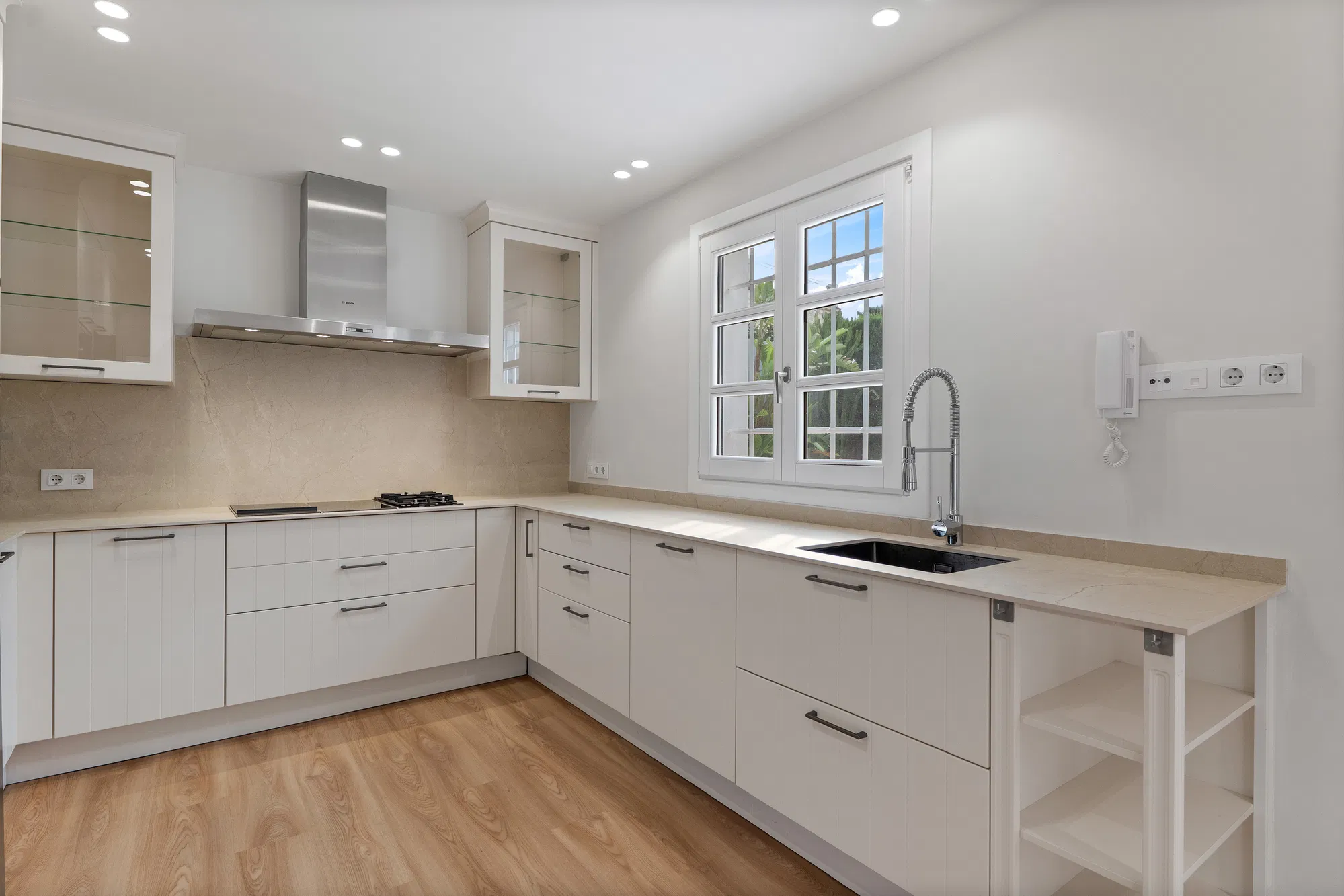 Fristående villa med utsikt över golfbanan i Arabella Park-9