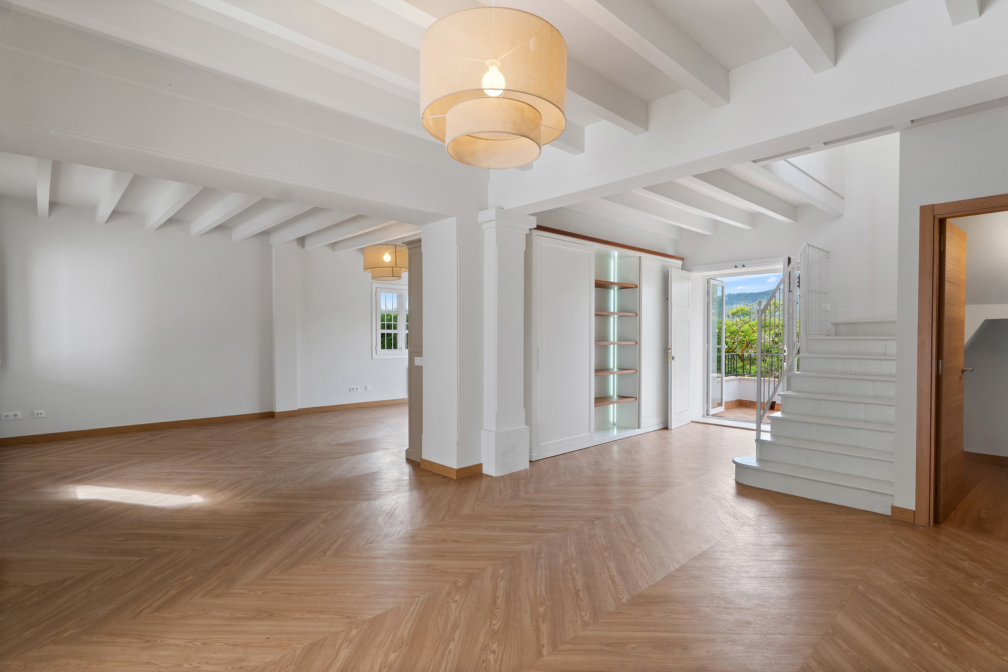 Fristående villa med utsikt över golfbanan i Arabella Park-6