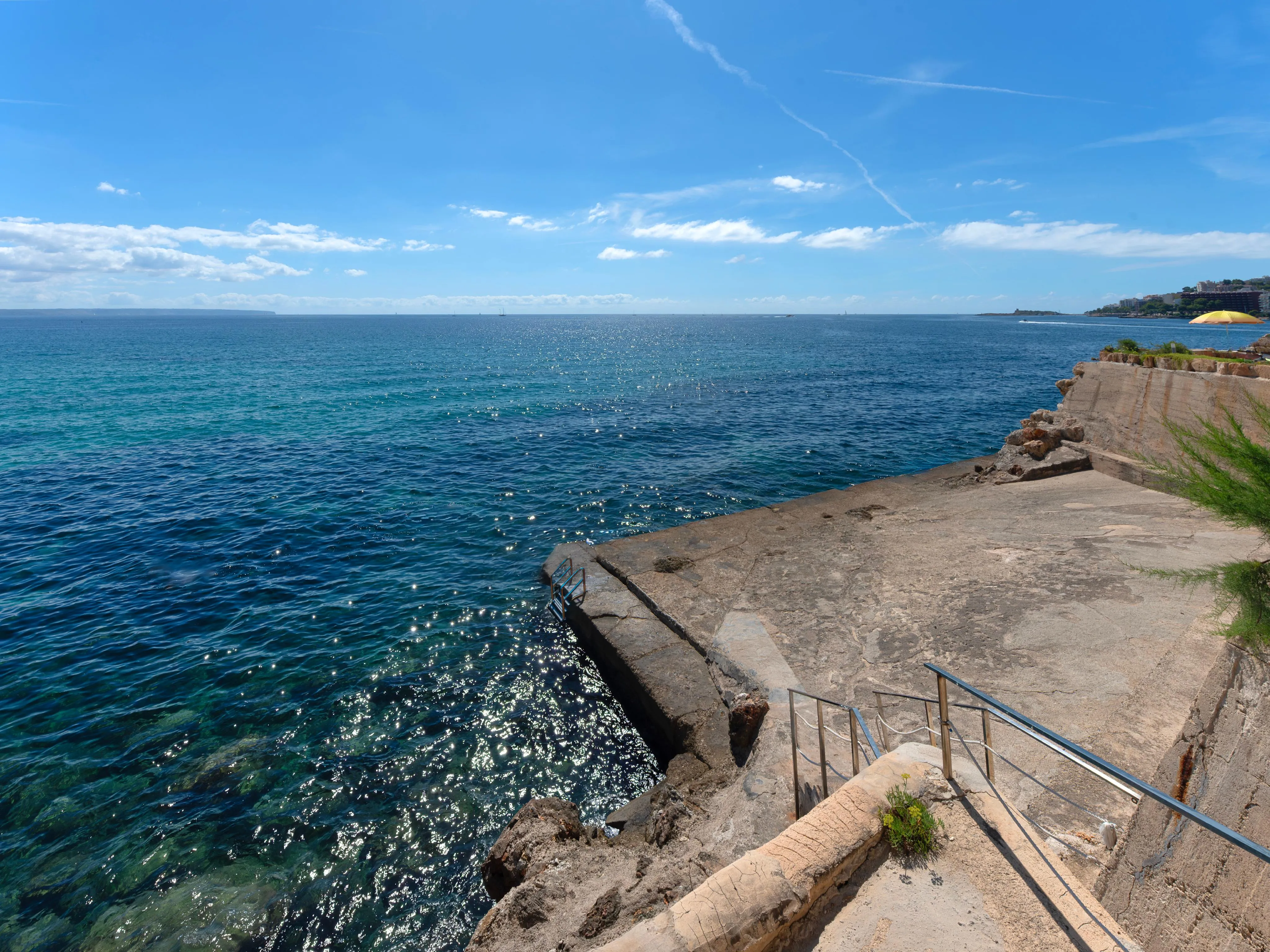 Exclusive apartment in San Agustín with Sea Access-13