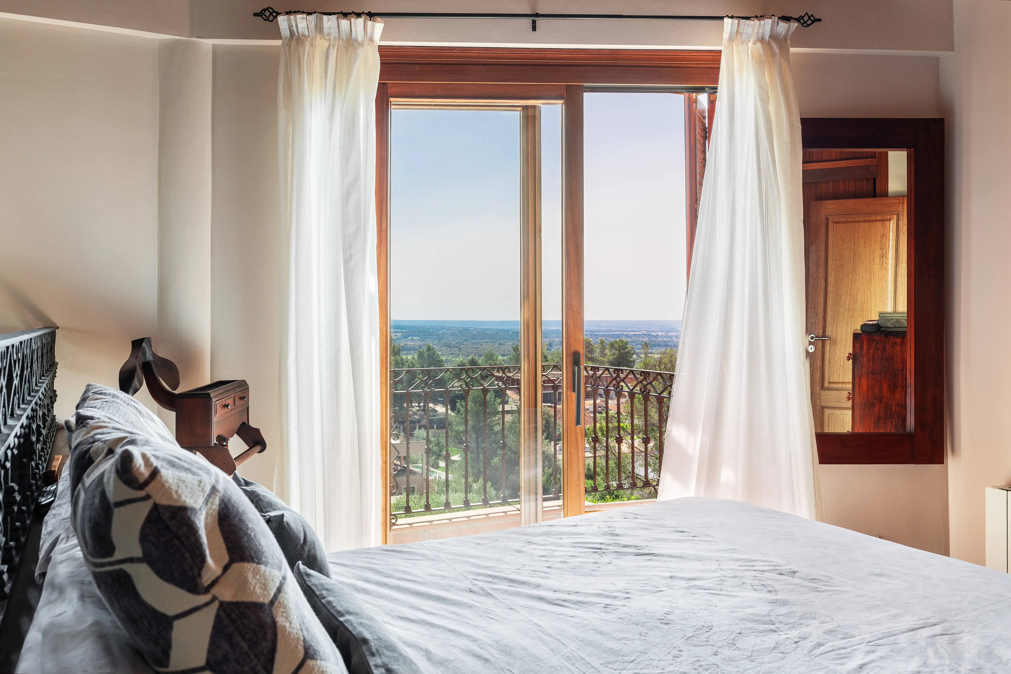 Villa mit Weitblick und Doppelgarage in Sa Coma-17