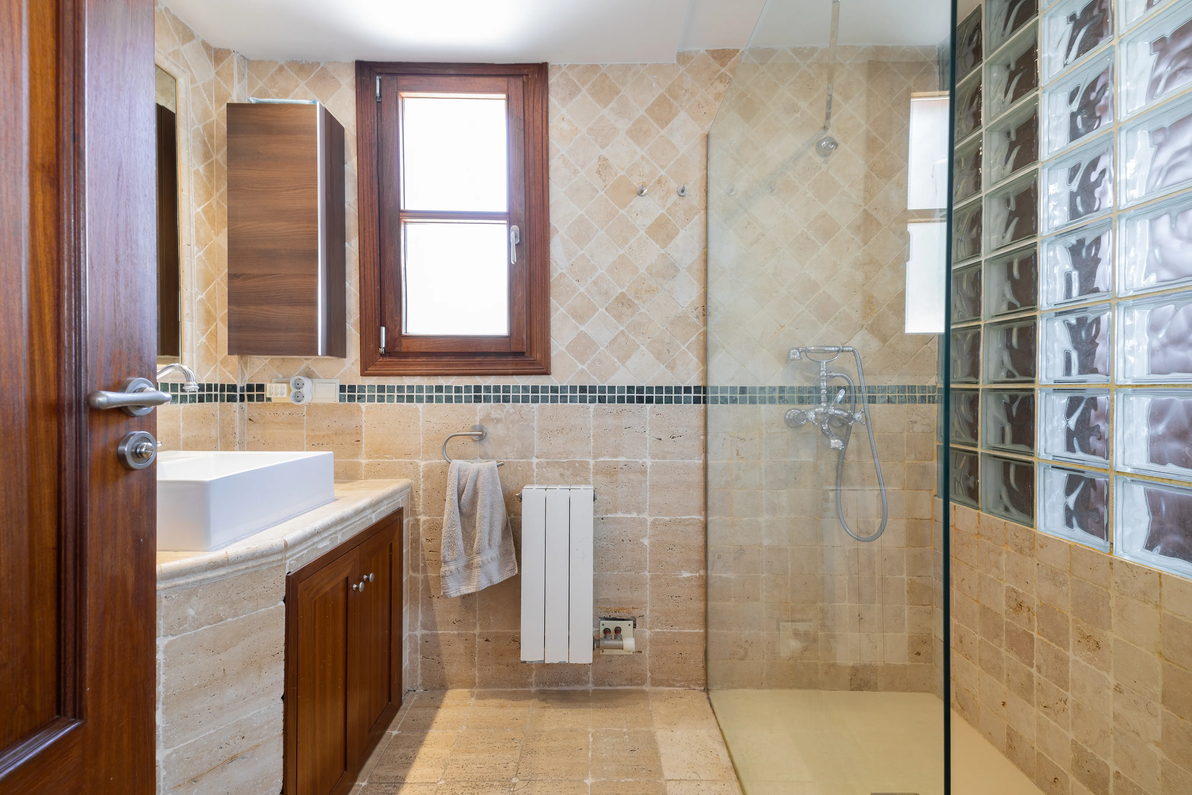 Villa mit Weitblick und Doppelgarage in Sa Coma-18