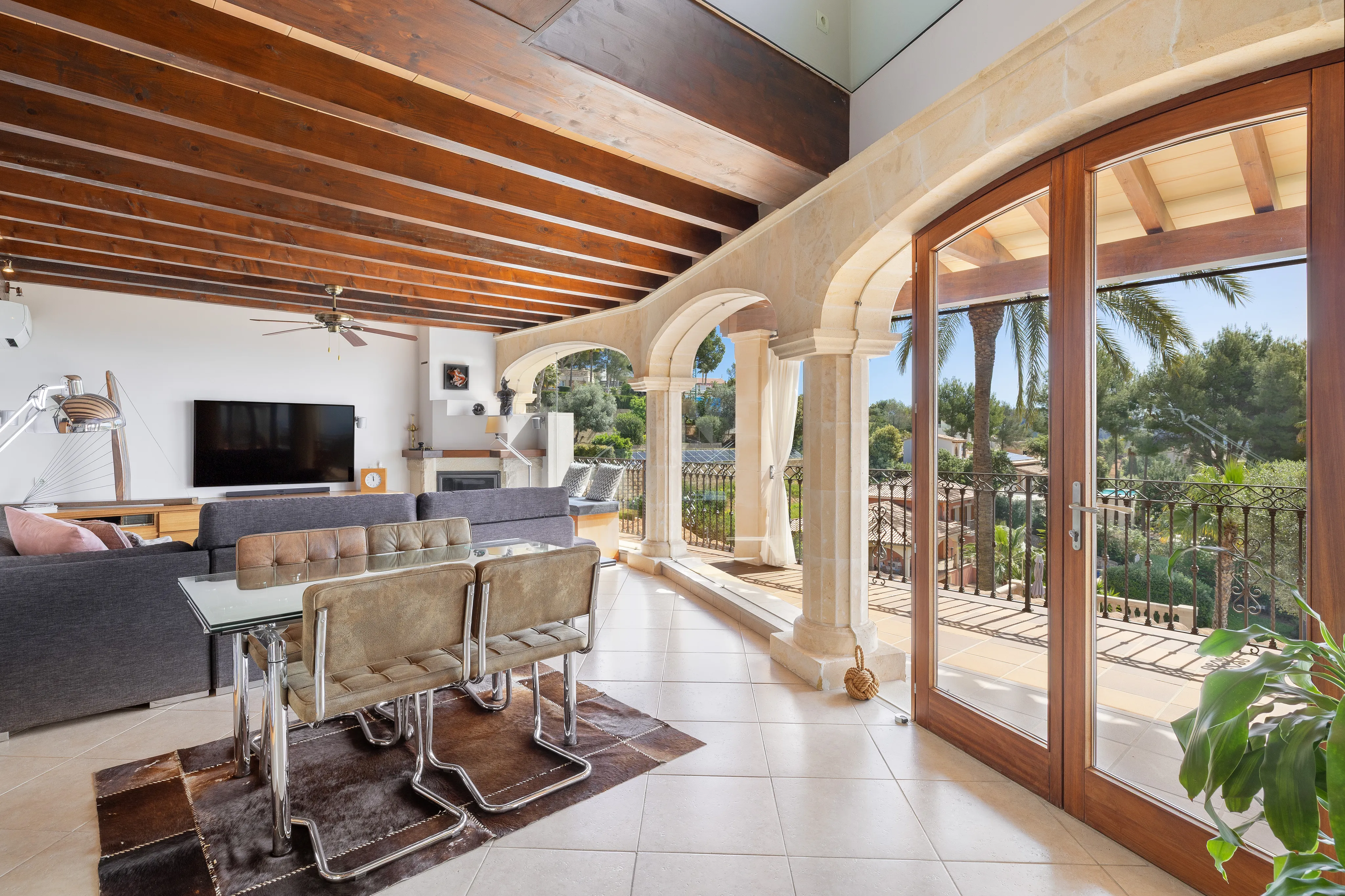 Villa mit Weitblick und Doppelgarage in Sa Coma-10