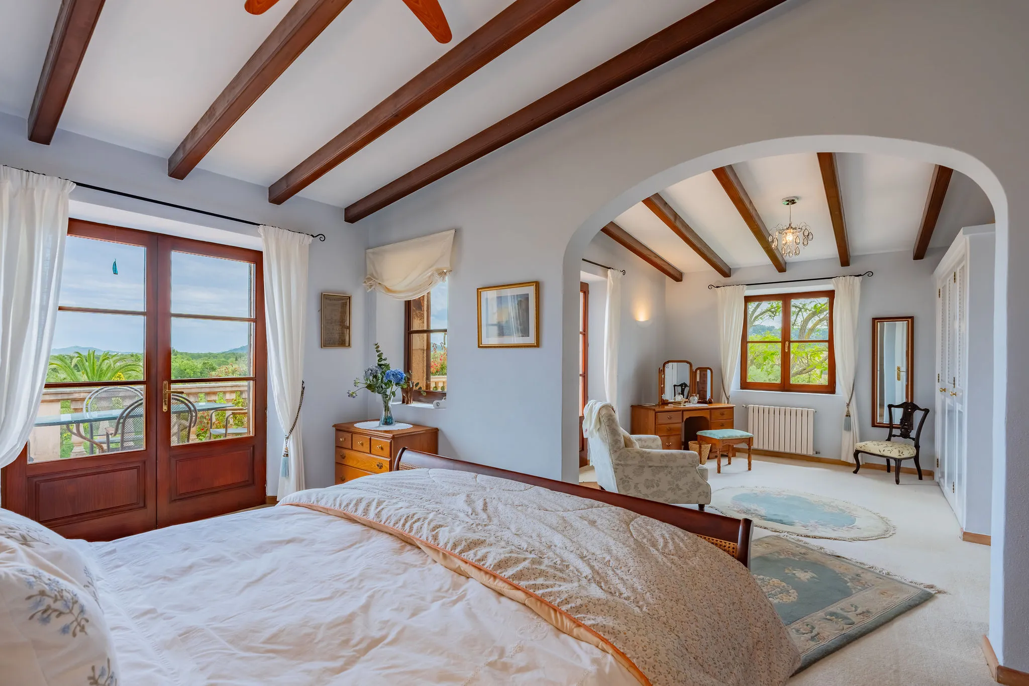 Elegant finca rústica amb casa de convidats privada i jardins paisatgístics a Pollensa-8