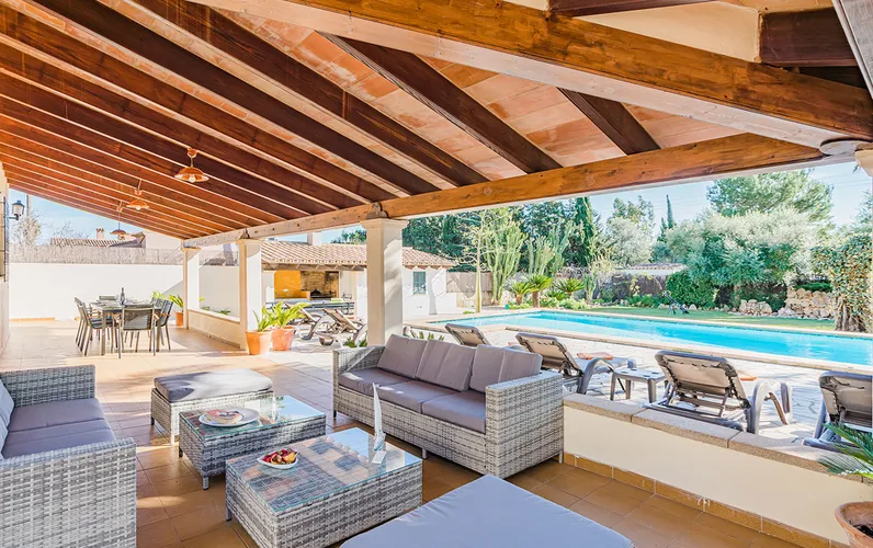 "CAN CANAVES" Holiday Rentals in Pollensa