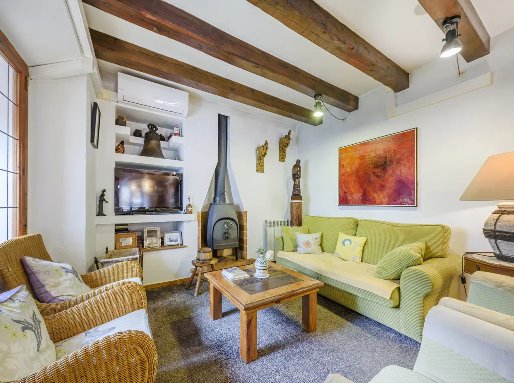Large townhouse with terrace and patio-2