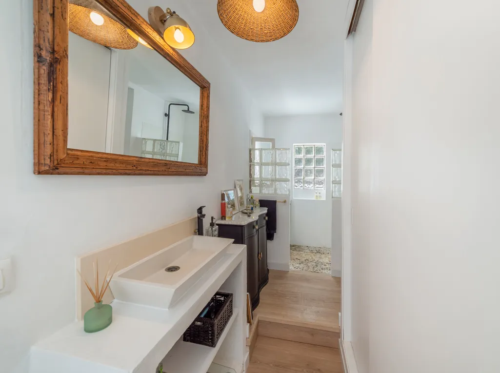 Stilvolles Apartment in ruhiger Lage-11