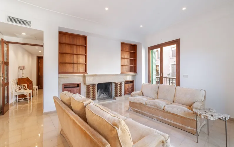 Appartement lumineux avec ascenseur au cœur du centre-ville