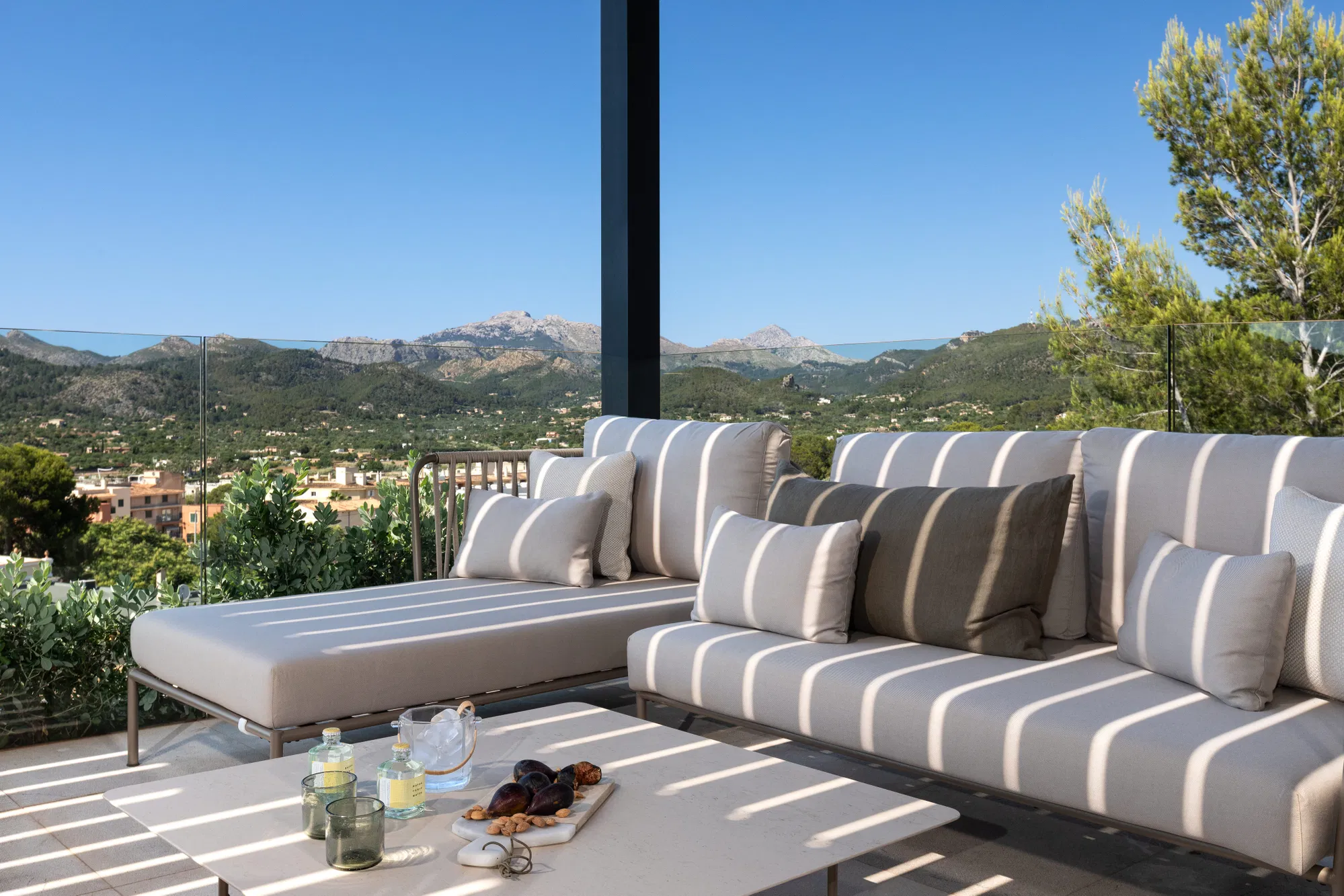 Moderna villa de nueva construcción en Port Andratx con vistas al puerto-8
