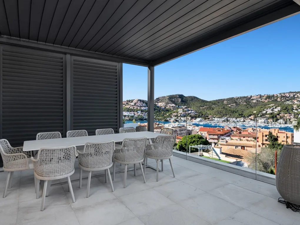 Moderna villa de nueva construcción en Port Andratx con vistas al puerto-5