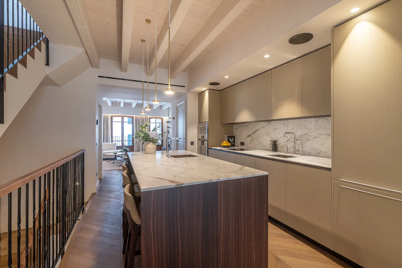 Raimundo Townhouse: Uitzonderlijk nieuwbouwhuis met terras, zwembad, garage en wijnkelder-7