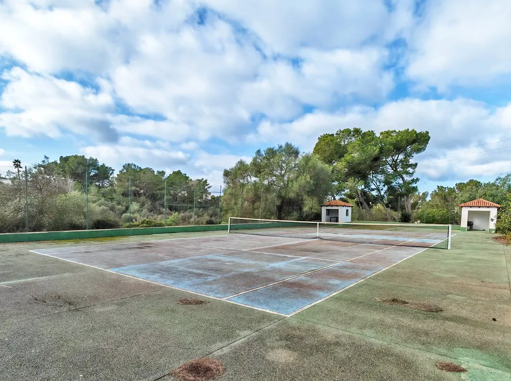 Te renoveren mediterrane villa met ETV-8