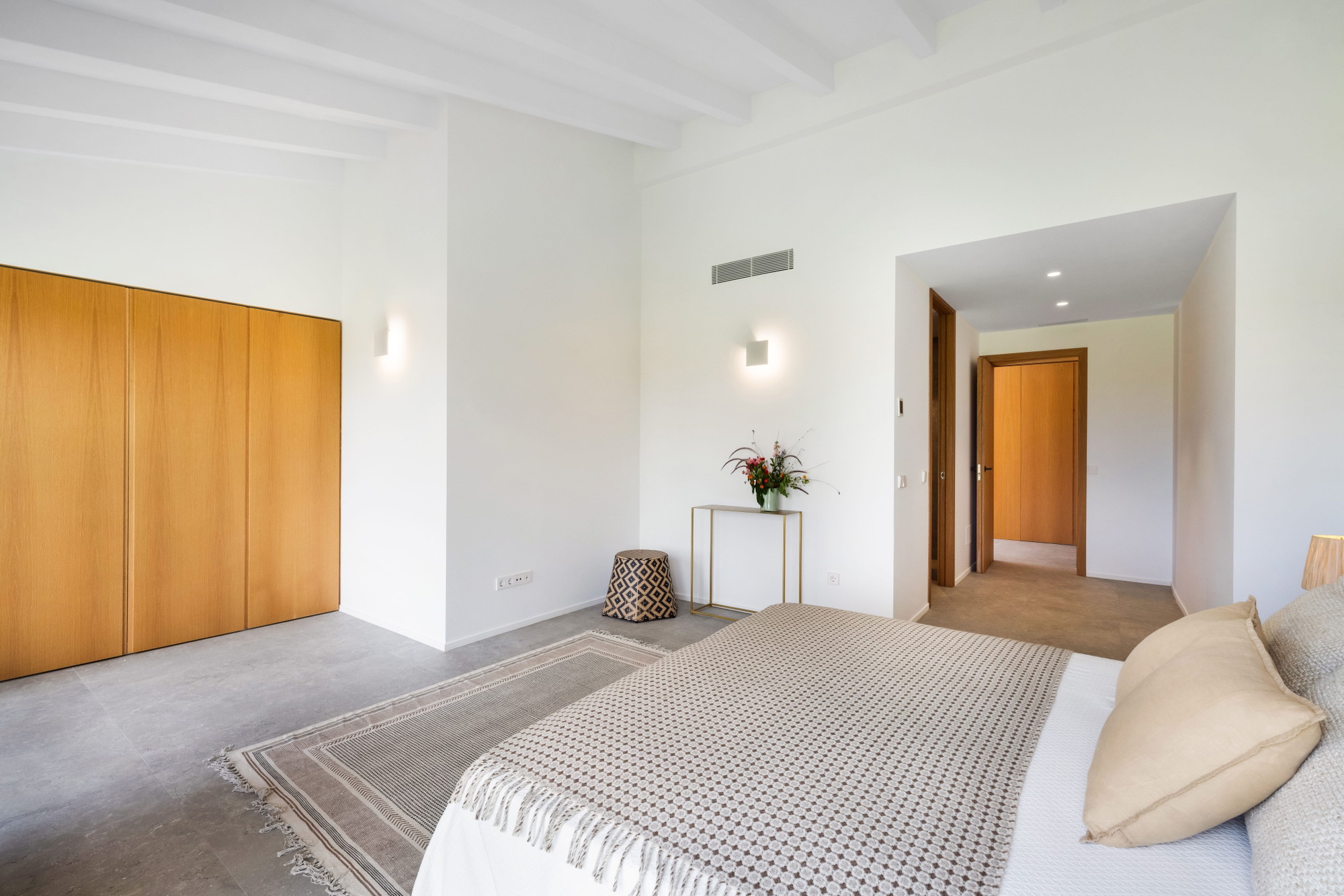 Finca a un piano di nuova costruzione alla periferia di Santanyi-10