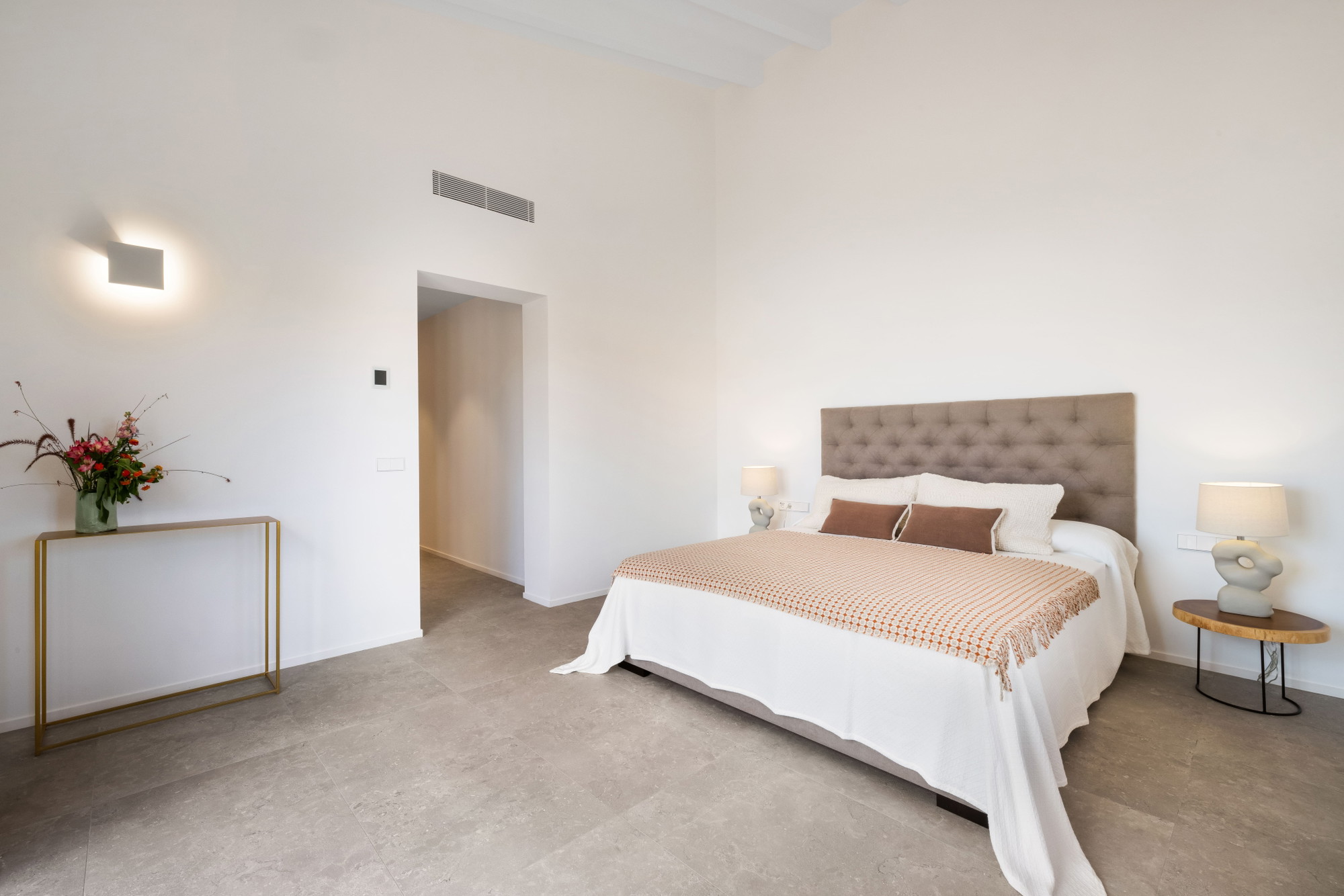 Finca a un piano di nuova costruzione alla periferia di Santanyi-12