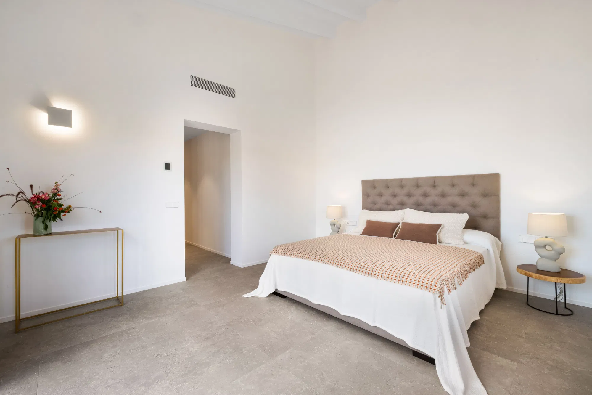 Finca a un piano di nuova costruzione alla periferia di Santanyi-12