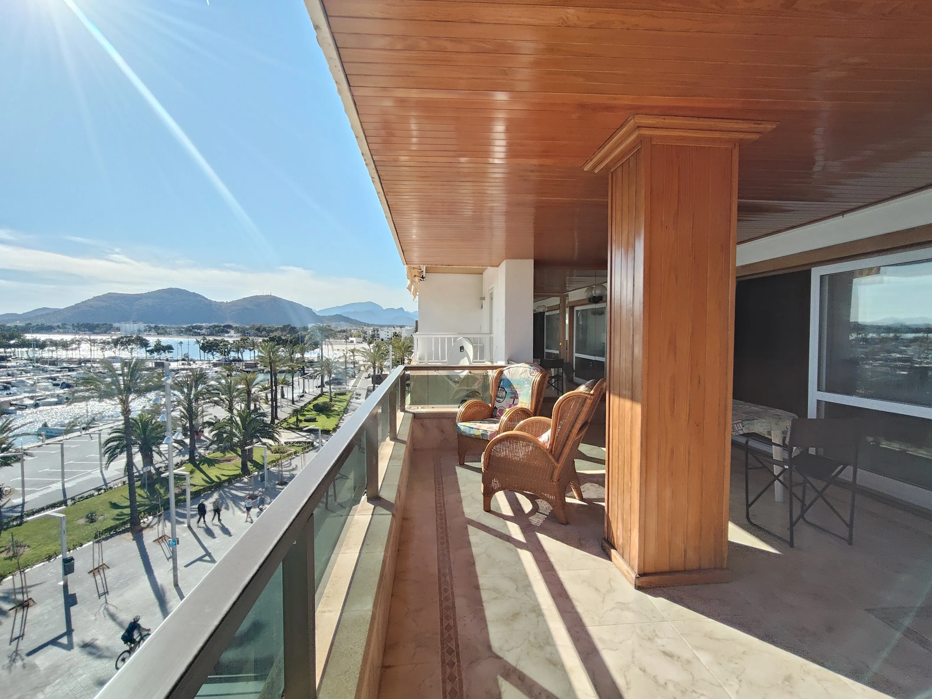 "Apartament Cristal" lange termijn verhuur in Puerto Alcudia-1