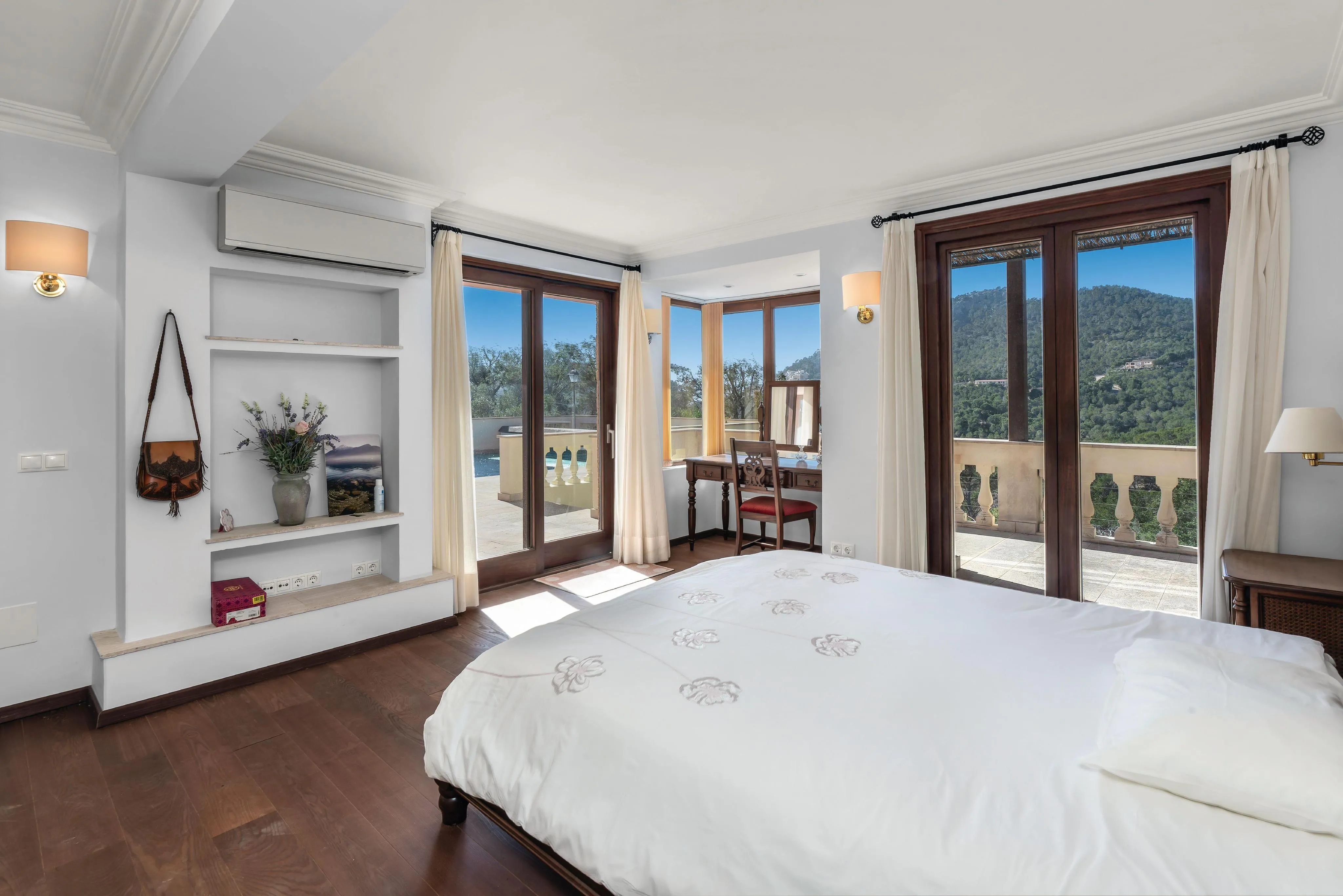 Villa - harbour views and approved new house project-17