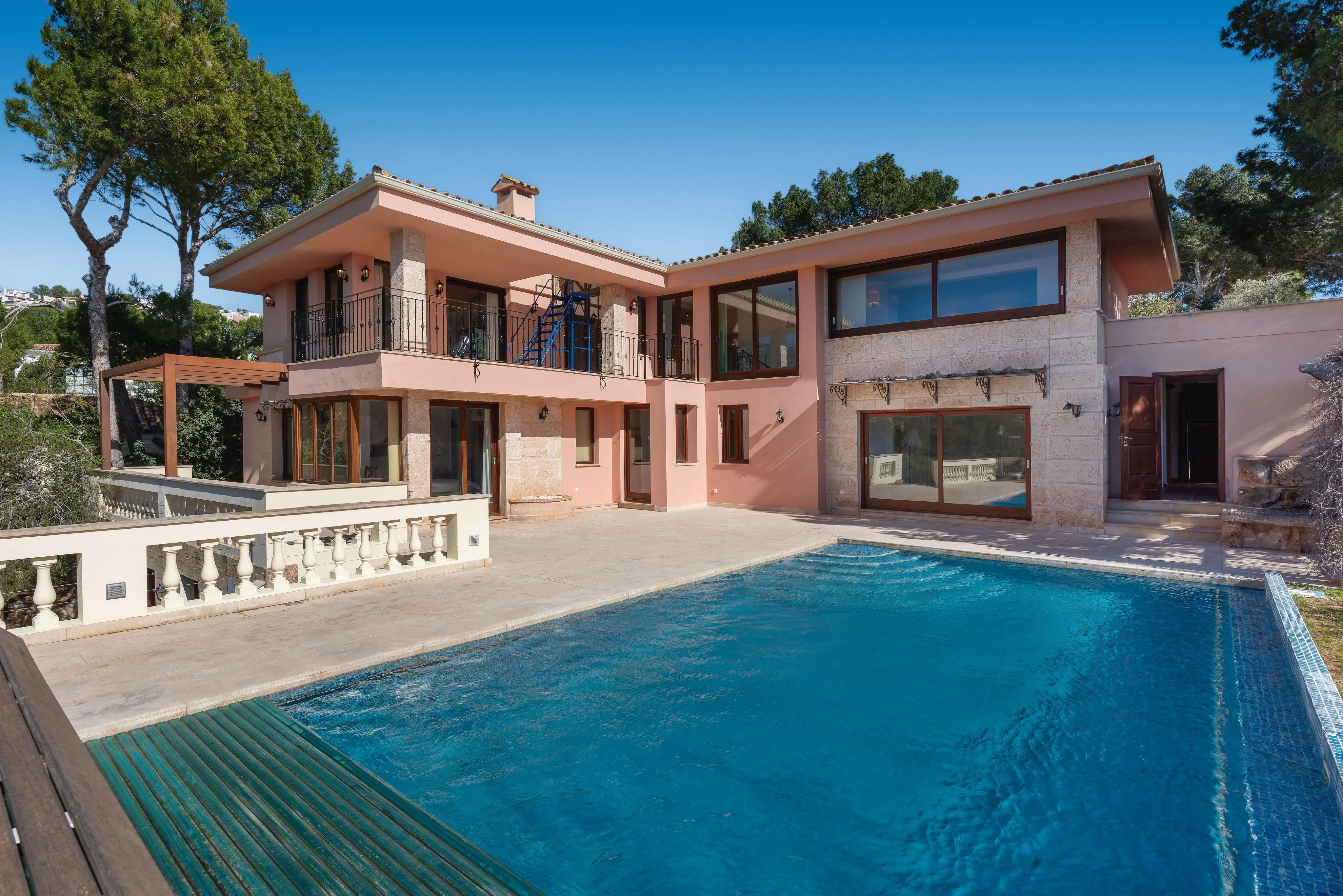 Vila amb vista al port i projecte aprovat per a un nou habitatge-2