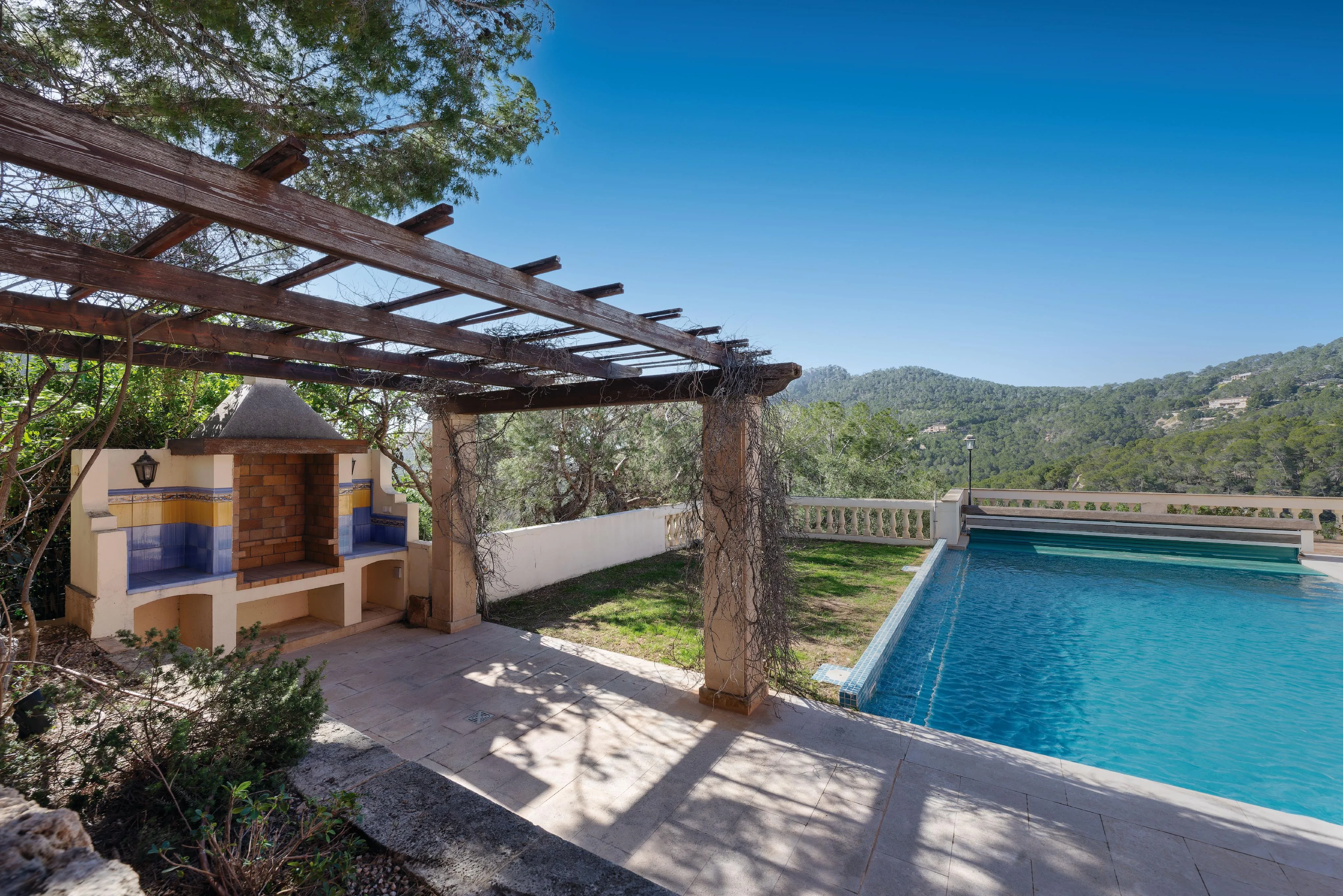 Villa - harbour views and approved new house project-18