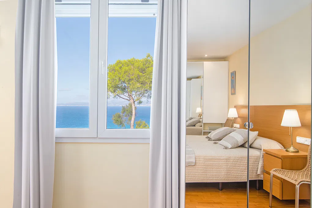 Modern frontline villa with vacation rental license-9