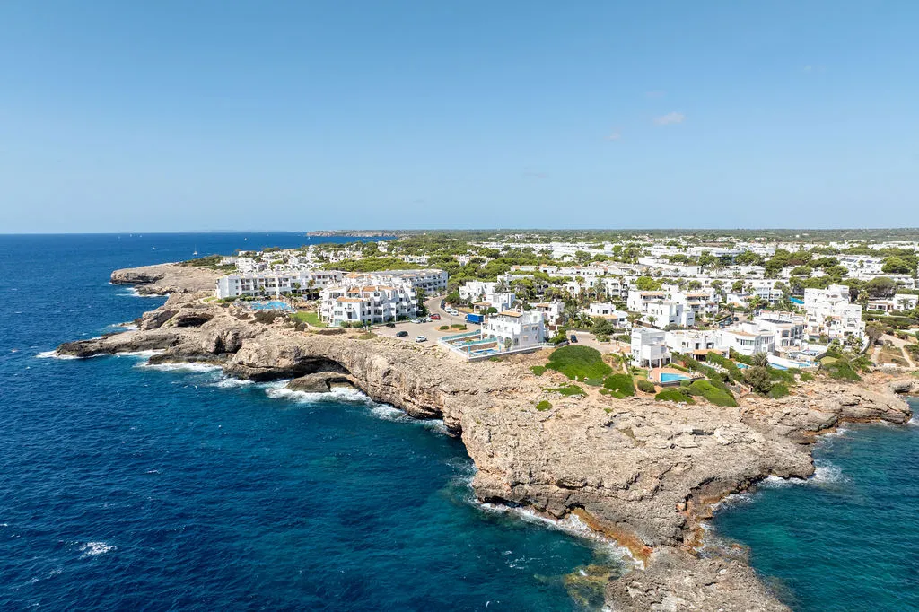 Terreno edificable en primera línea de mar-7