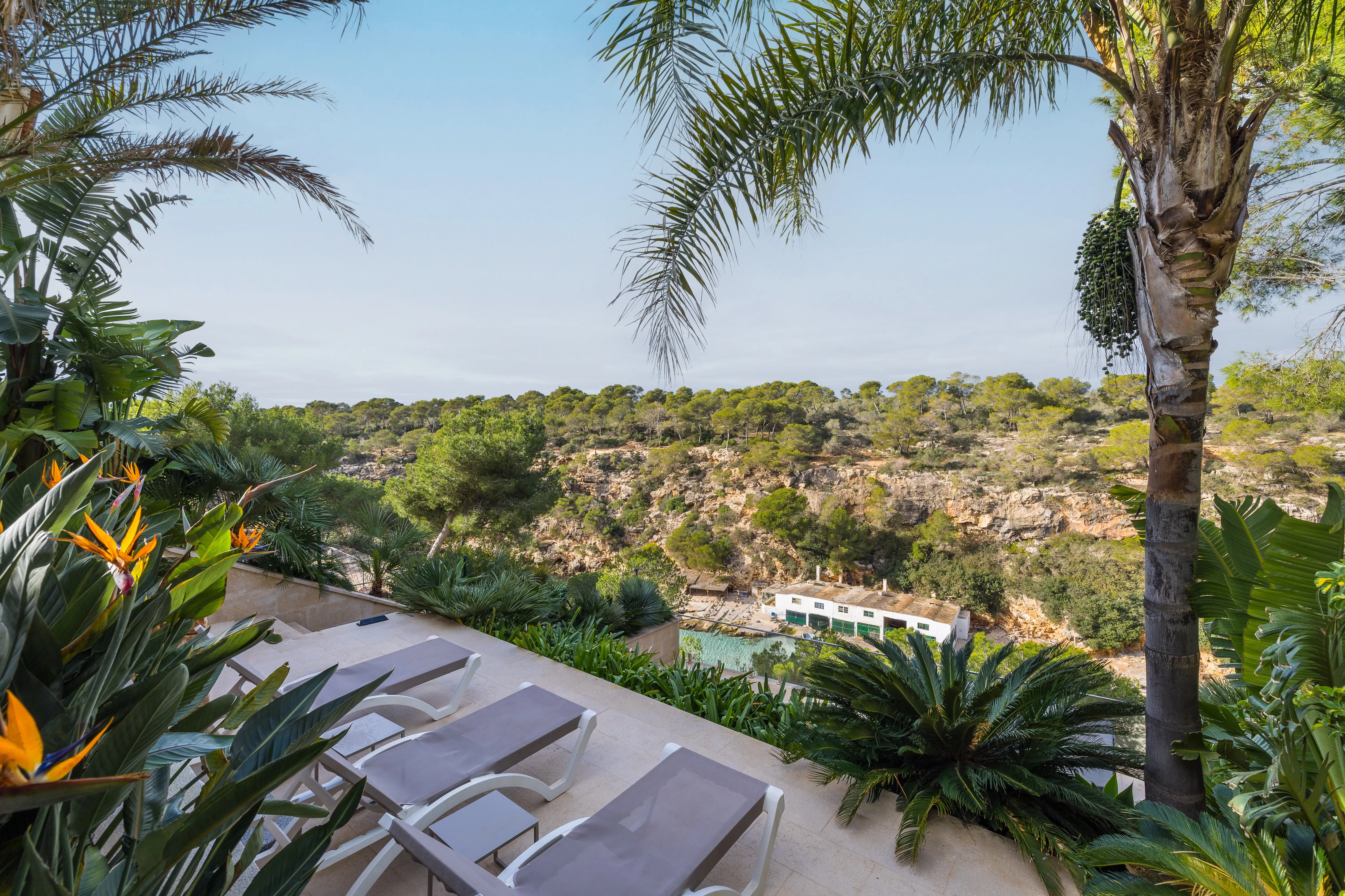 Preuós xalet amb vista al mar i ETV-2