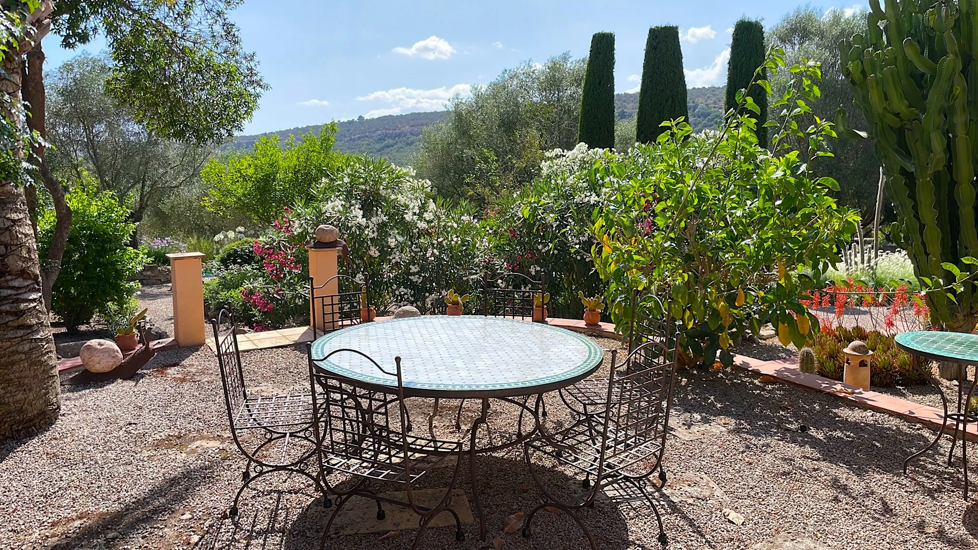 Beautiful finca with a wonderful garden-5