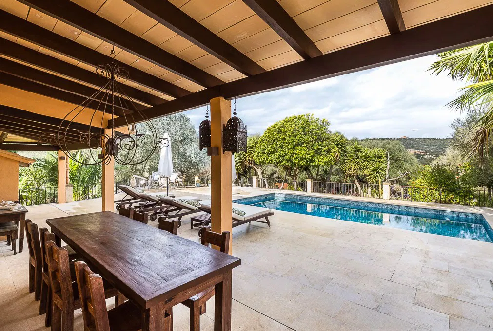 Beautiful finca with a wonderful garden-5