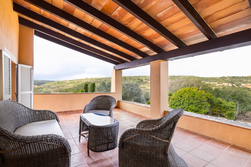 Beautiful finca with a wonderful garden-14